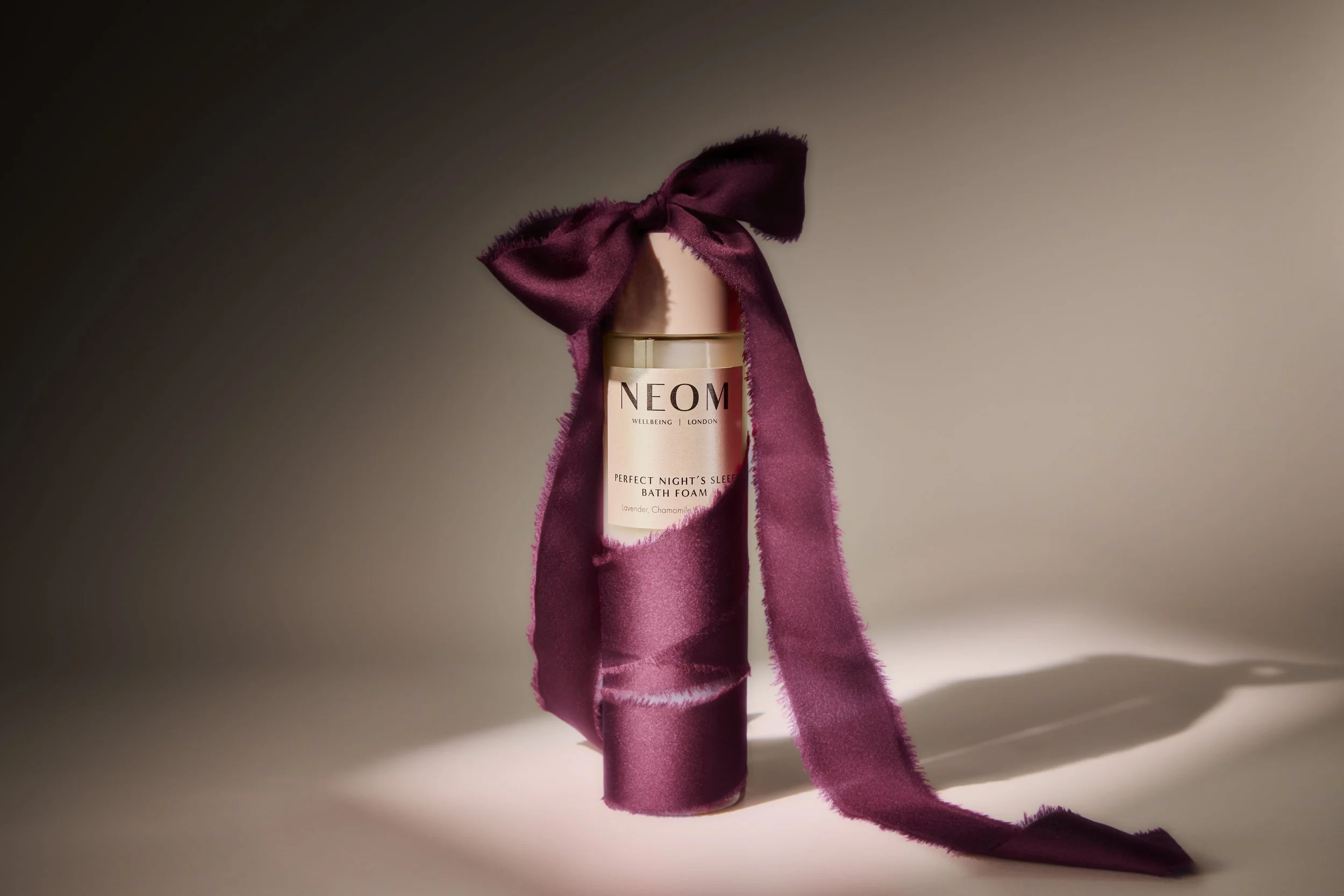 neom-wellbeing-christmas-2026-campaign-jen-spence-production-8.jpg