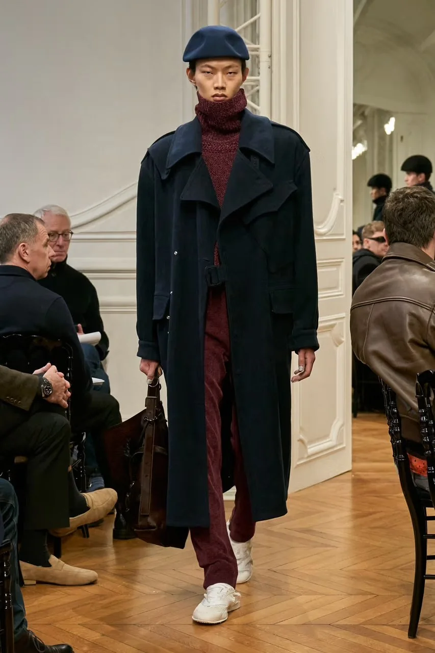 https---hypebeast.com-image-2024-01-givenchy-fw24-fall-winter-2024-collection-paris-fashion-week-mens-runway-26.jpg