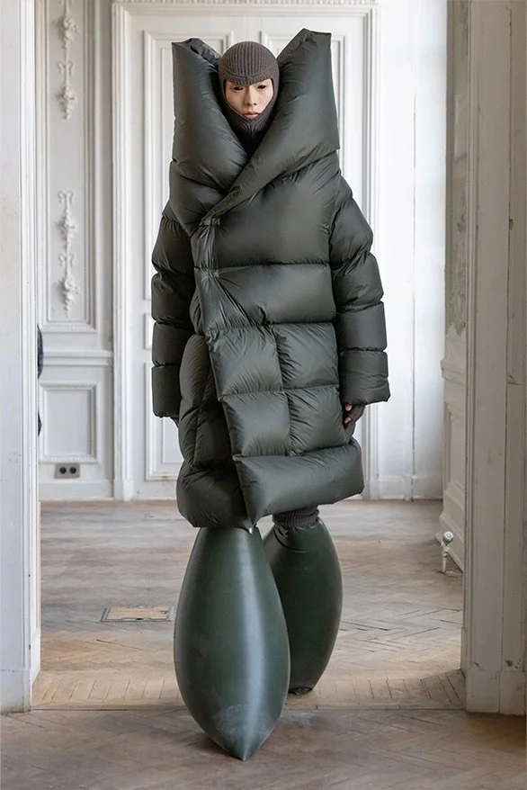 rick-owens-fall-winter-2024-menswear-paris-fashion-week-runway-23.jpeg