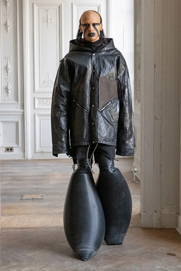 rick-owens-fall-winter-2024-menswear-paris-fashion-week-runway-25.jpeg