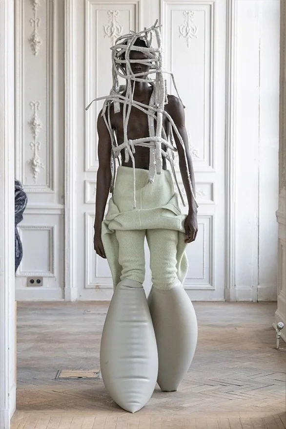 rick-owens-fall-winter-2024-menswear-paris-fashion-week-runway-45.jpeg
