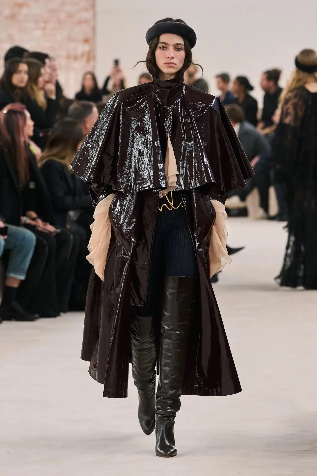 00013-chloe-fall-2024-ready-to-wear-credit-gorunway.JPG