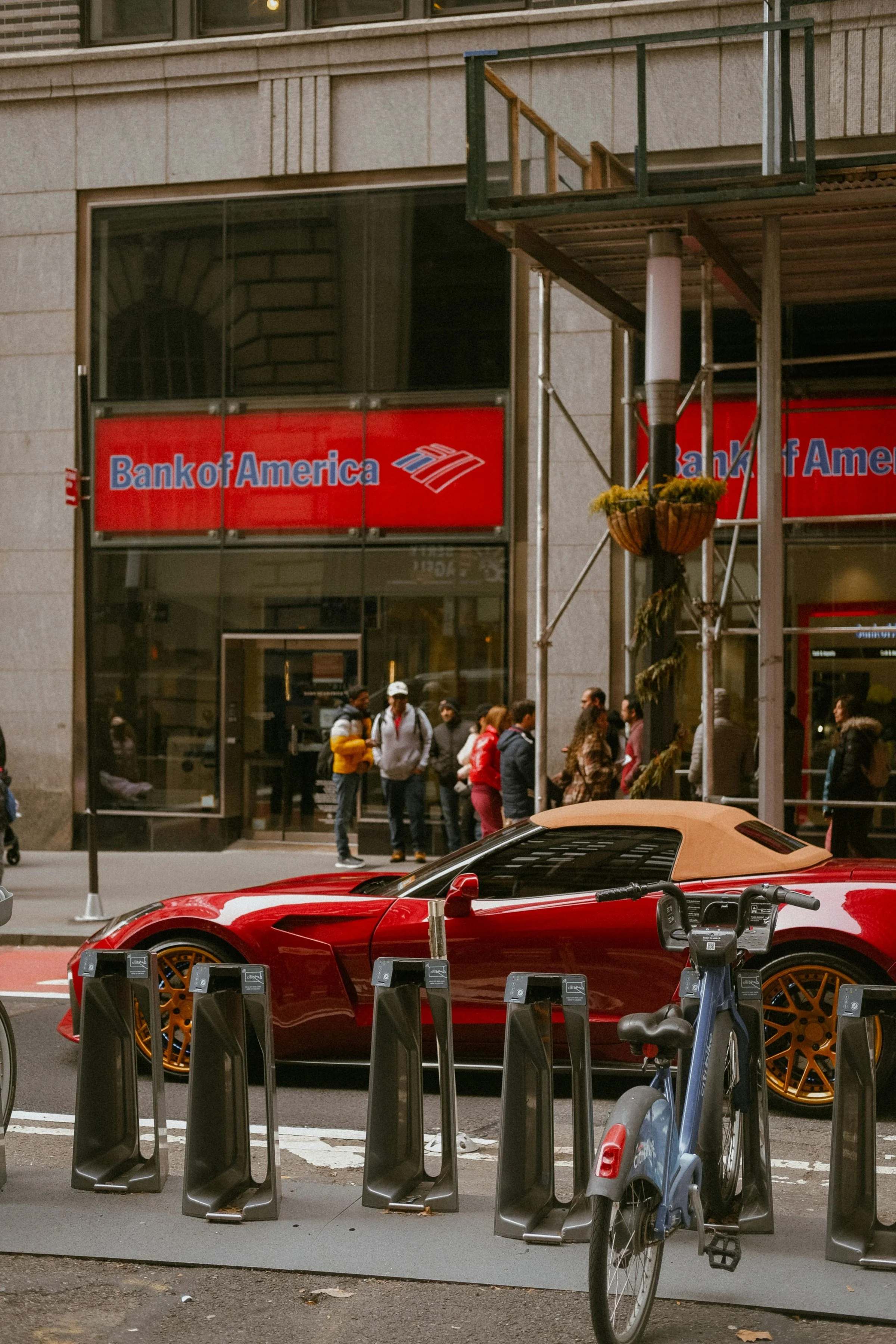 Financing Fashion’s Future: A Blueprint for Decarbonization
