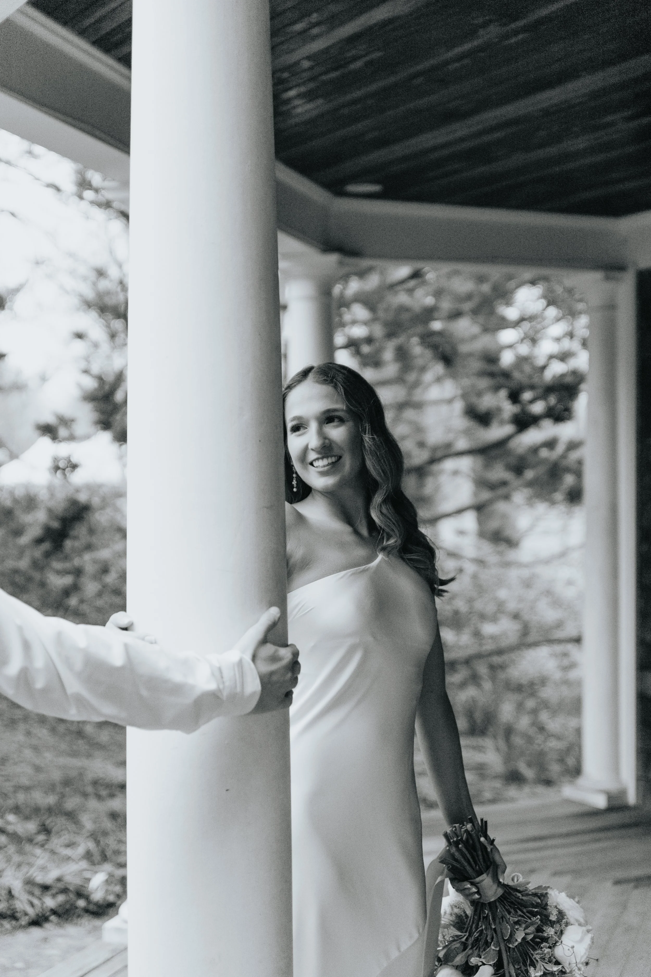 Elopement Session at Wedding venue, Blithewold Manor and Gardens in Bristol, Rhode Island