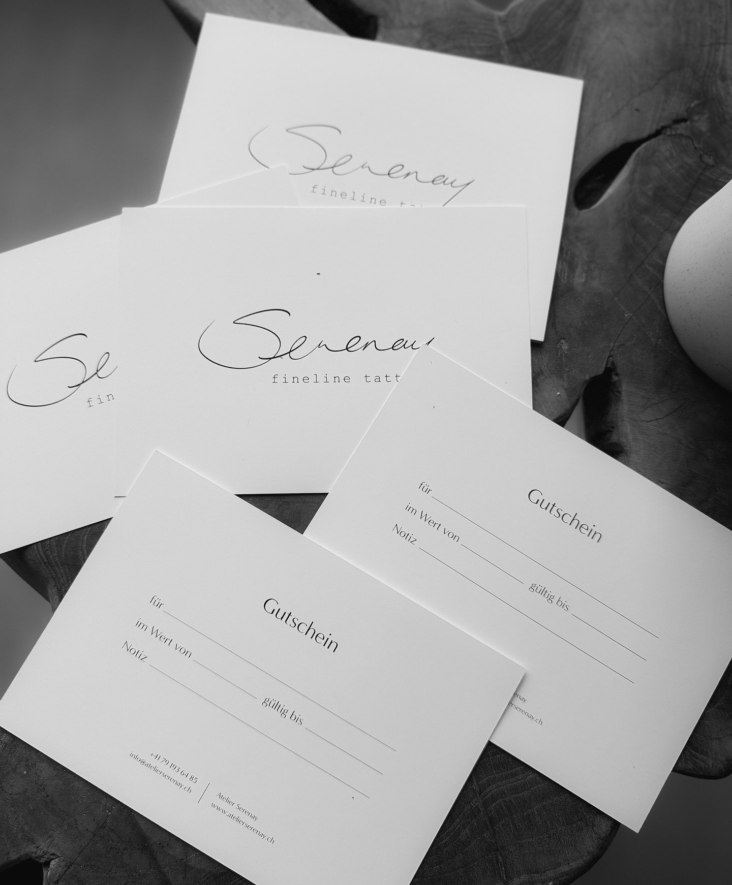 G U T S C H E I N ✨

Mach deinen Liebsten eine Freude und schenke ihnen ein Tattoo. 🤍

Jetzt Tattoo Gutscheine als Mail oder Print Version erh&auml;ltlich. Mach mir einfach eine DM oder Email. 🫶🏻