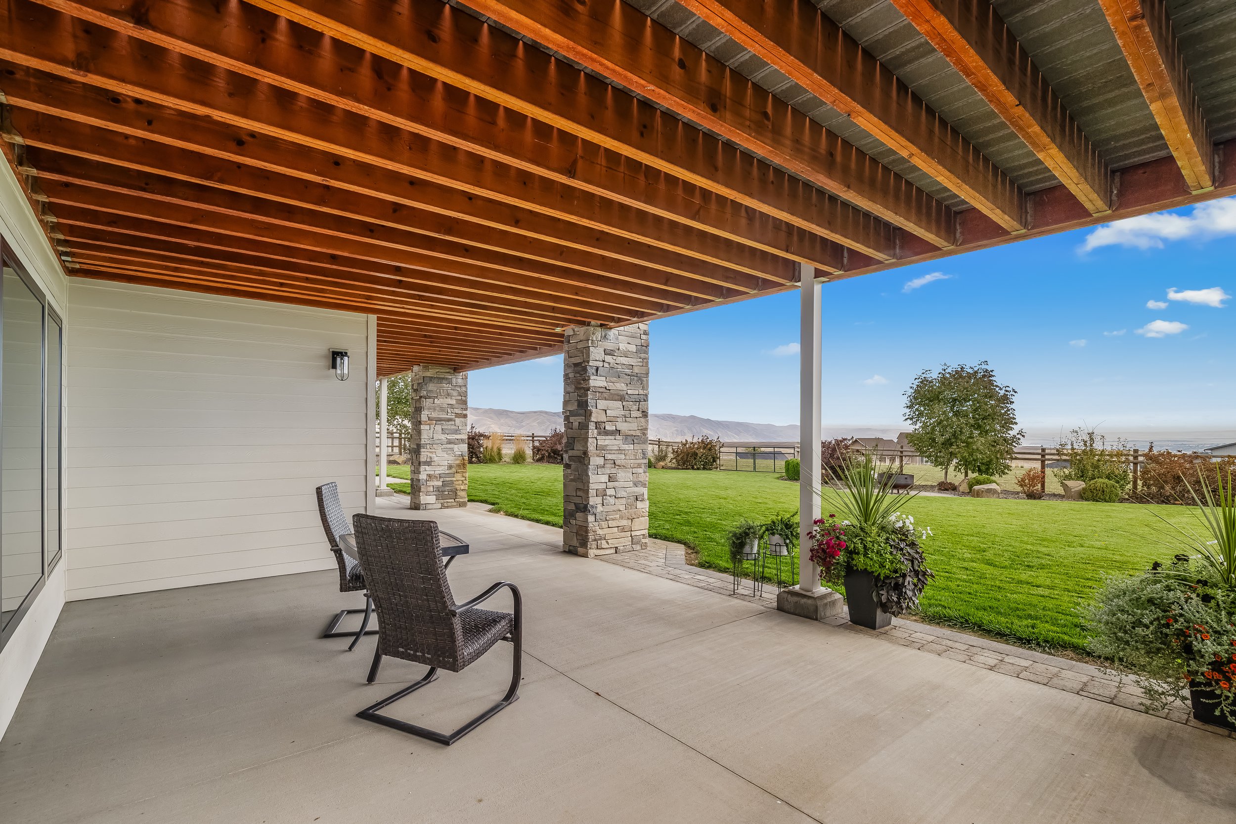 Covered patio off the walk-out basement