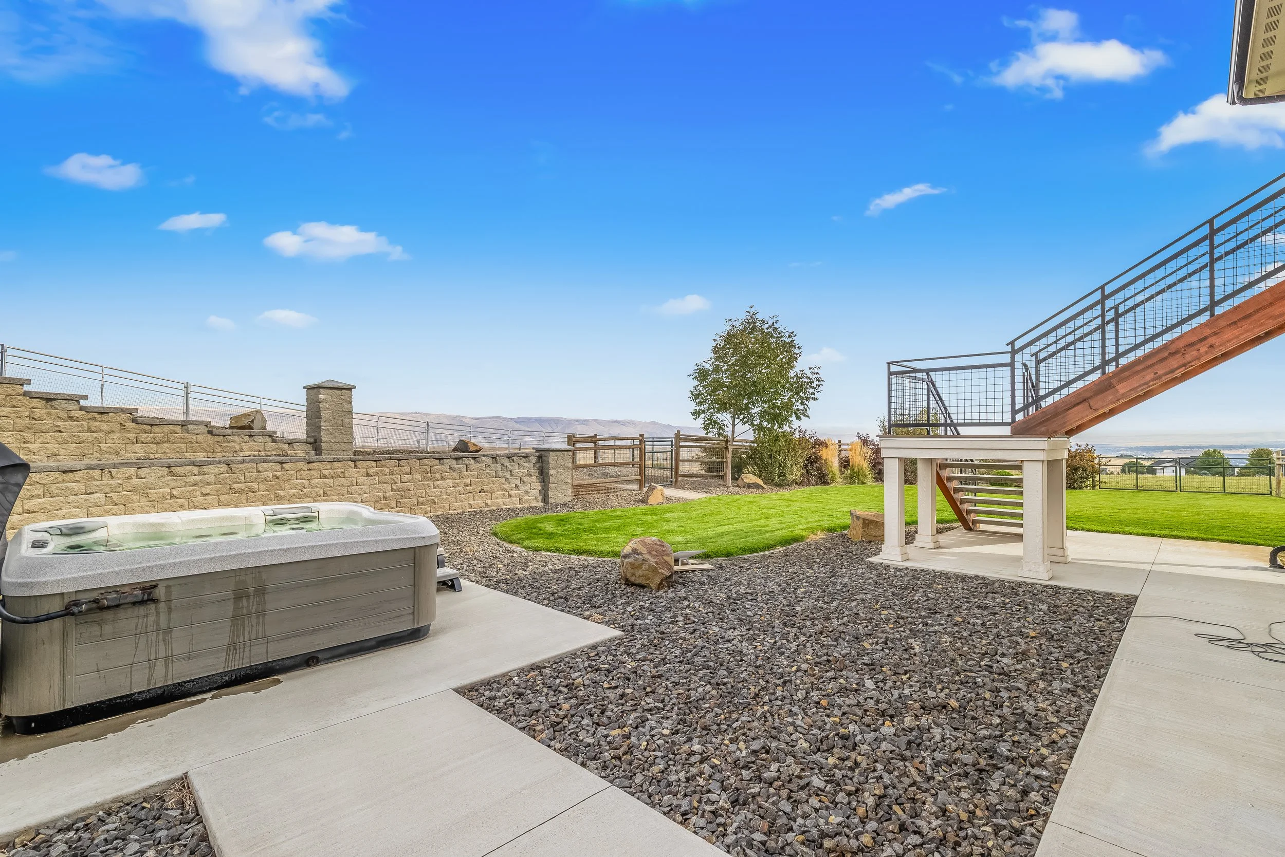 Hot tub on the patio with valley views