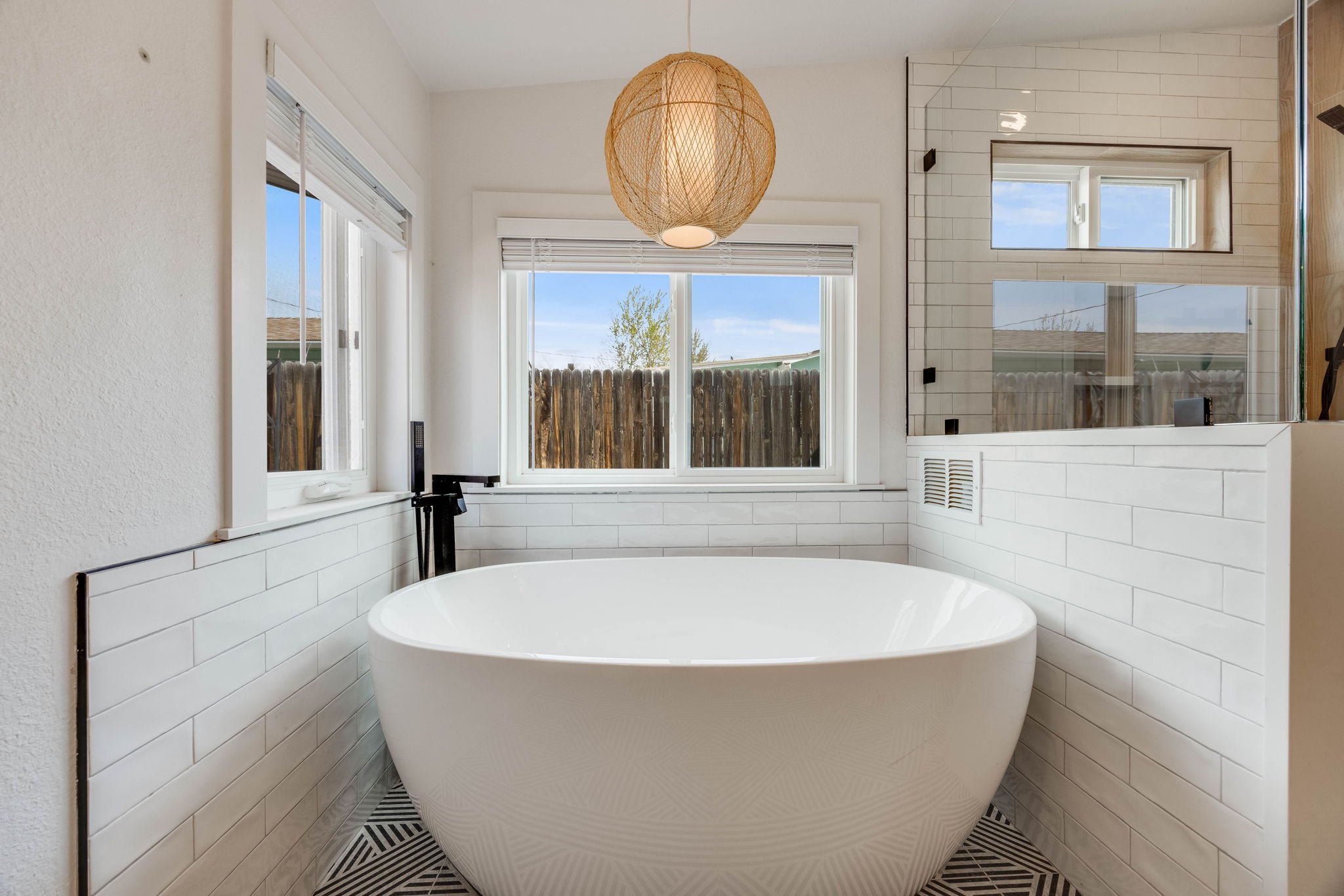 17-web-or-mls-1055-quartz-st.jpg