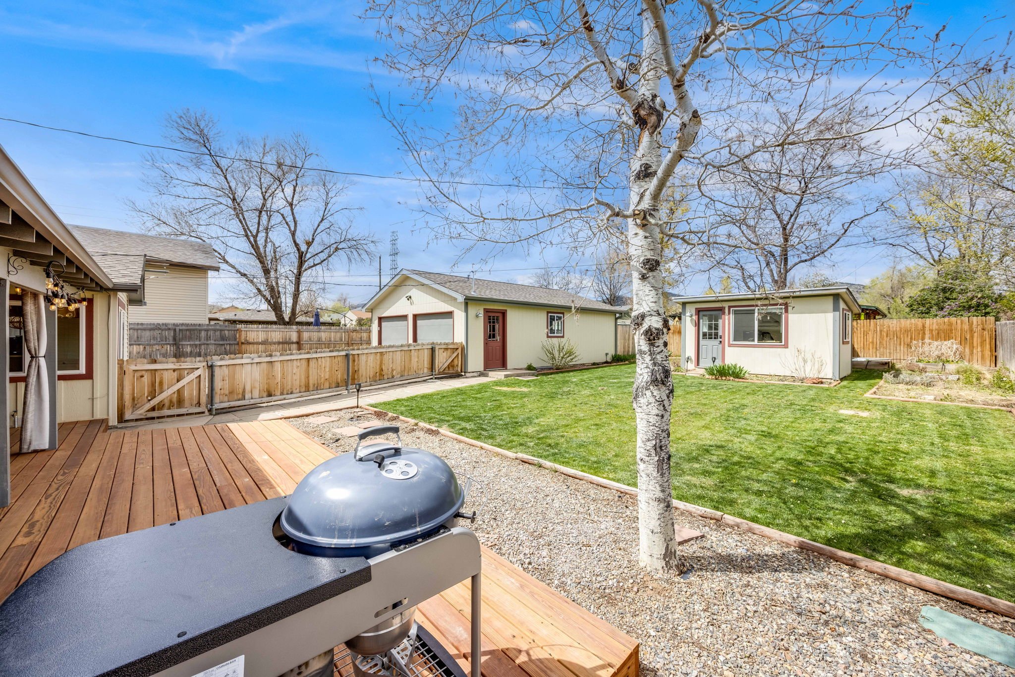 20-web-or-mls-1055-quartz-st.jpg