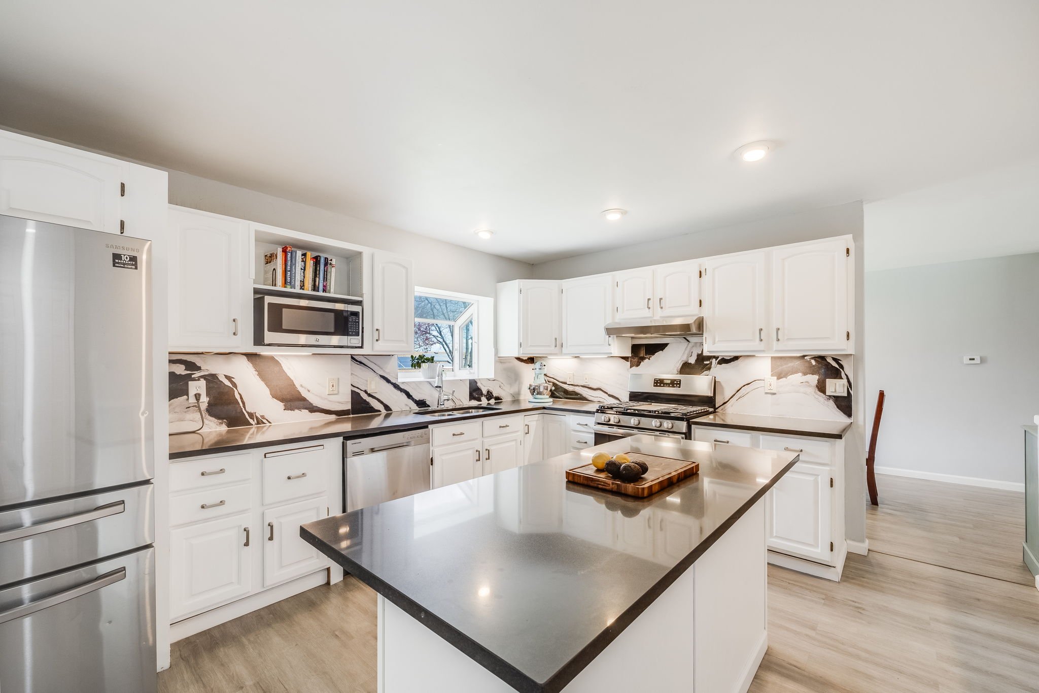 10-web-or-mls-13367-w-montana-pl.jpg