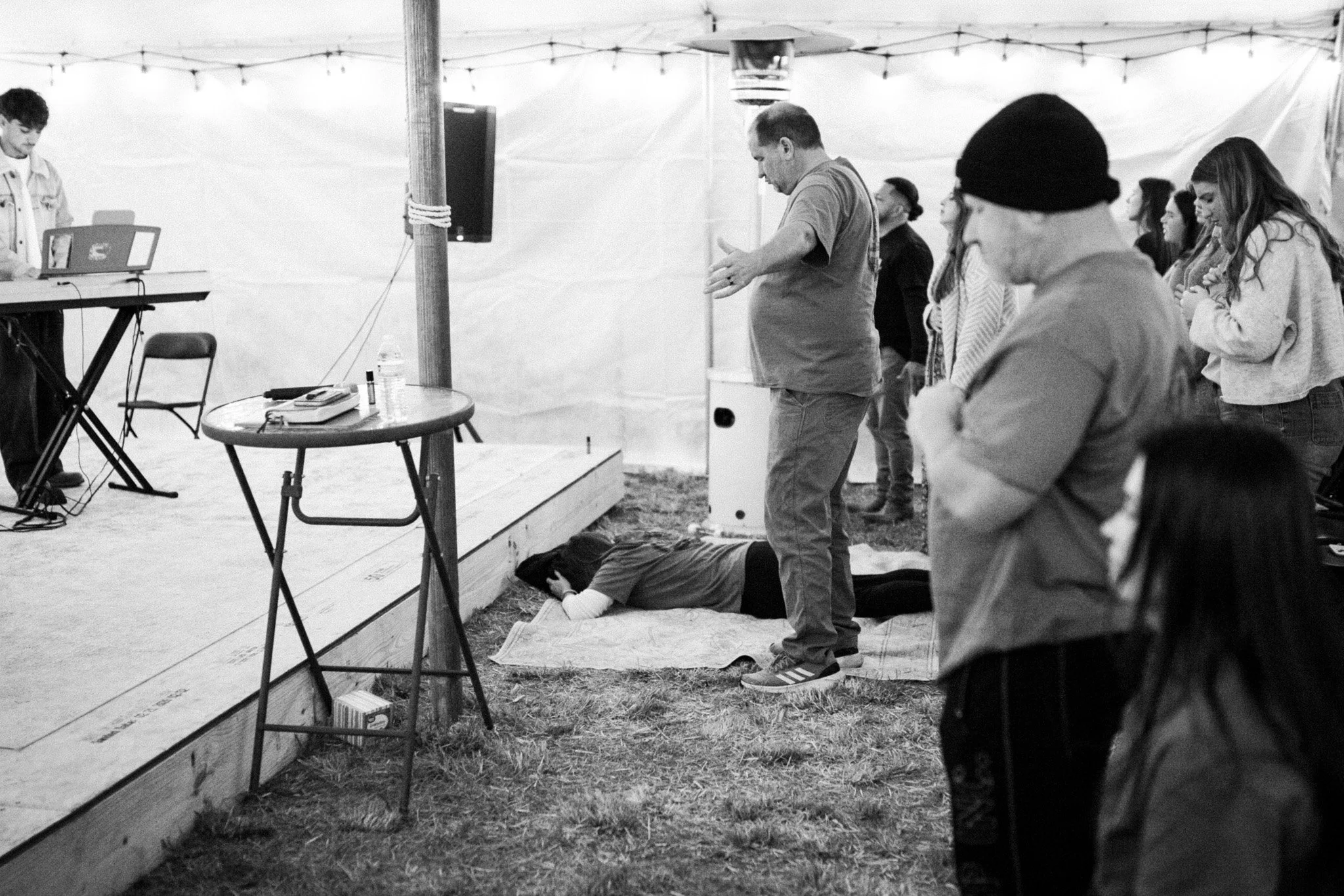 10-17-26 MurfreesboroTN_Tent_Revival-087.jpg