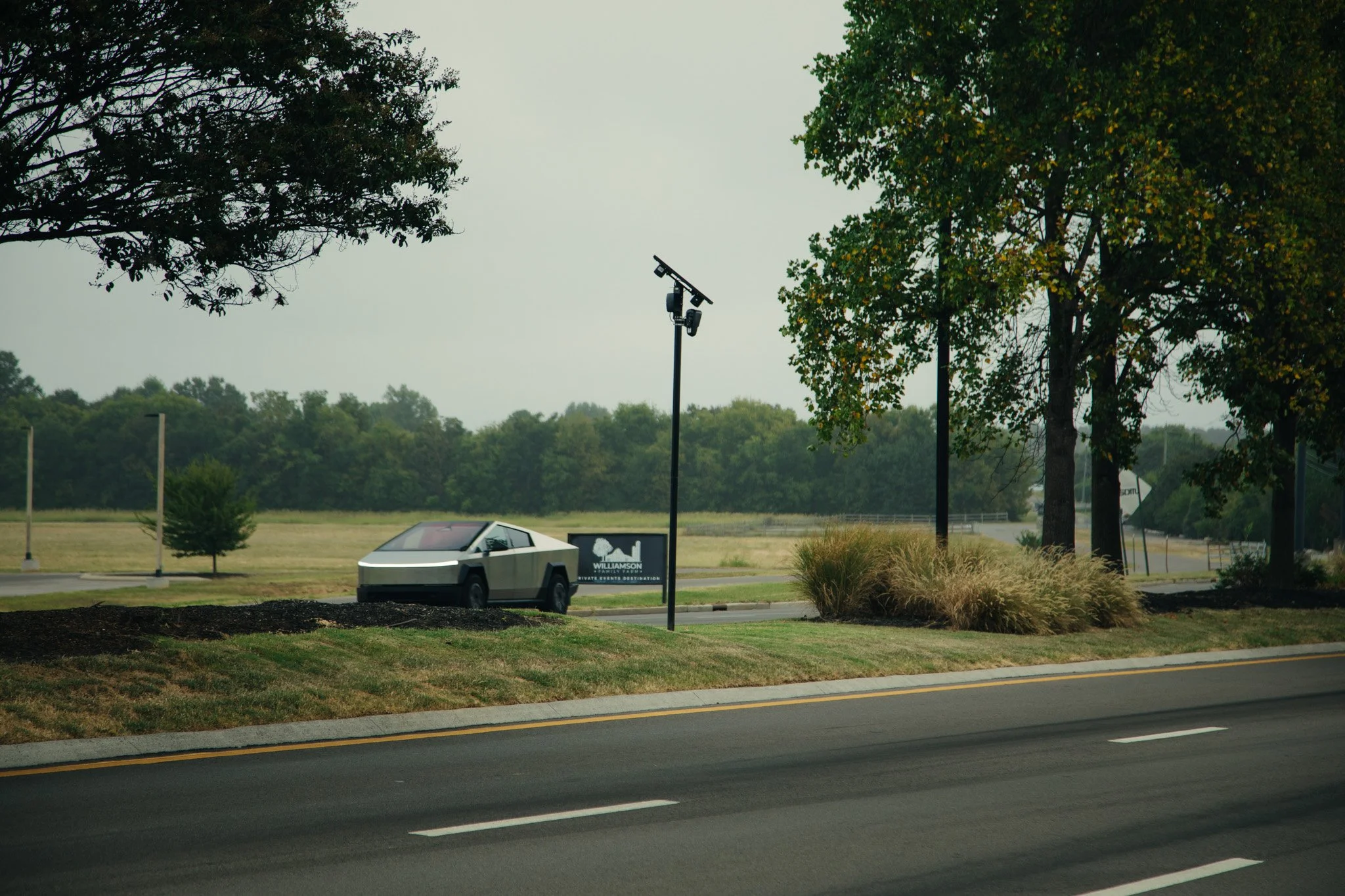 Camera: FLK-MUR-048
Location: Medical Center Parkway & Asbury Lane
GPS: 35°52'01.2"N 86°27'14.8"W
Direction: 110°
Captured: 9/23/2026
Notes: Facing ESE toward Medical Center Parkway