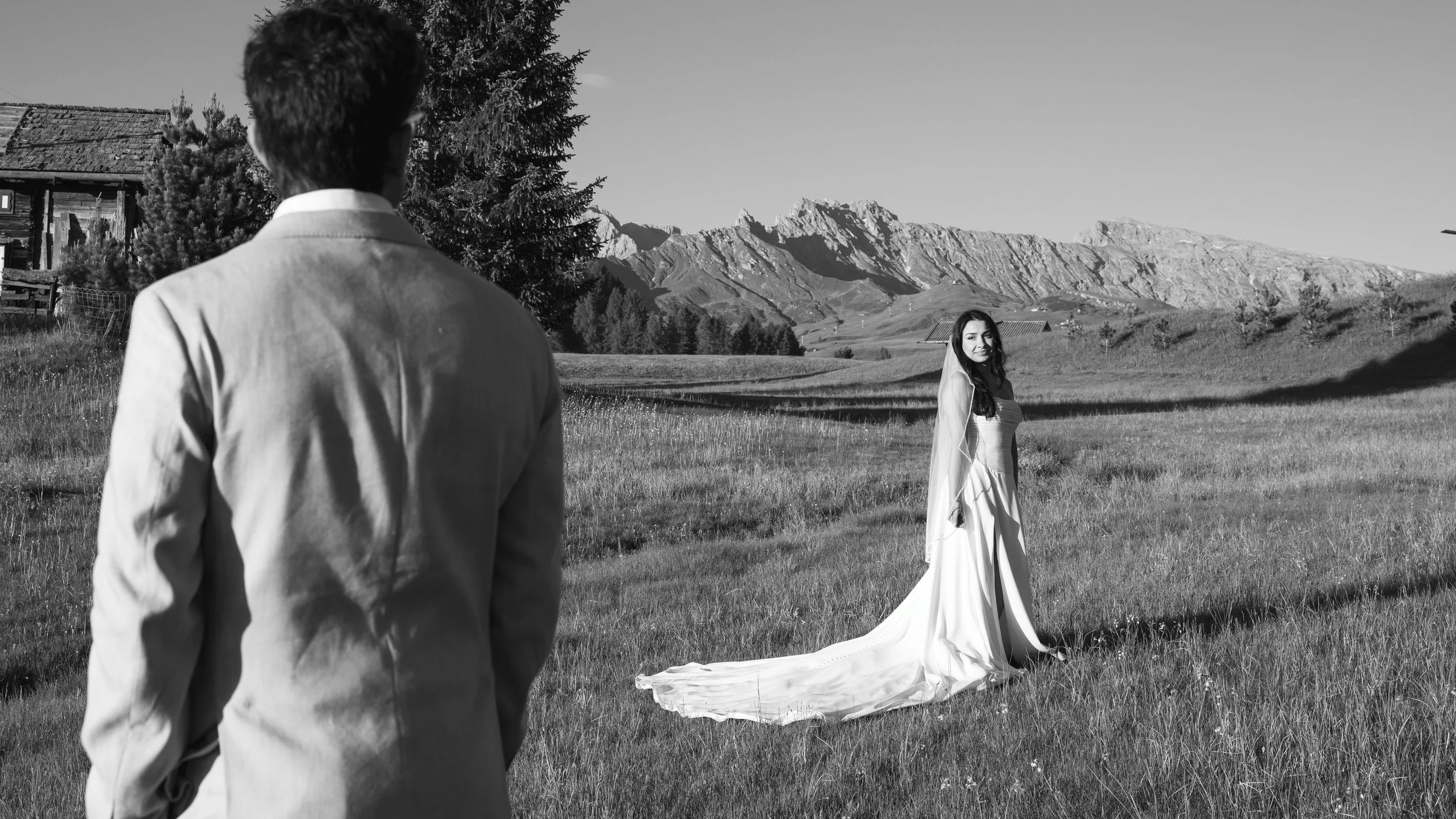 Sabrina&Sepehr-SneakPeek-66.jpg