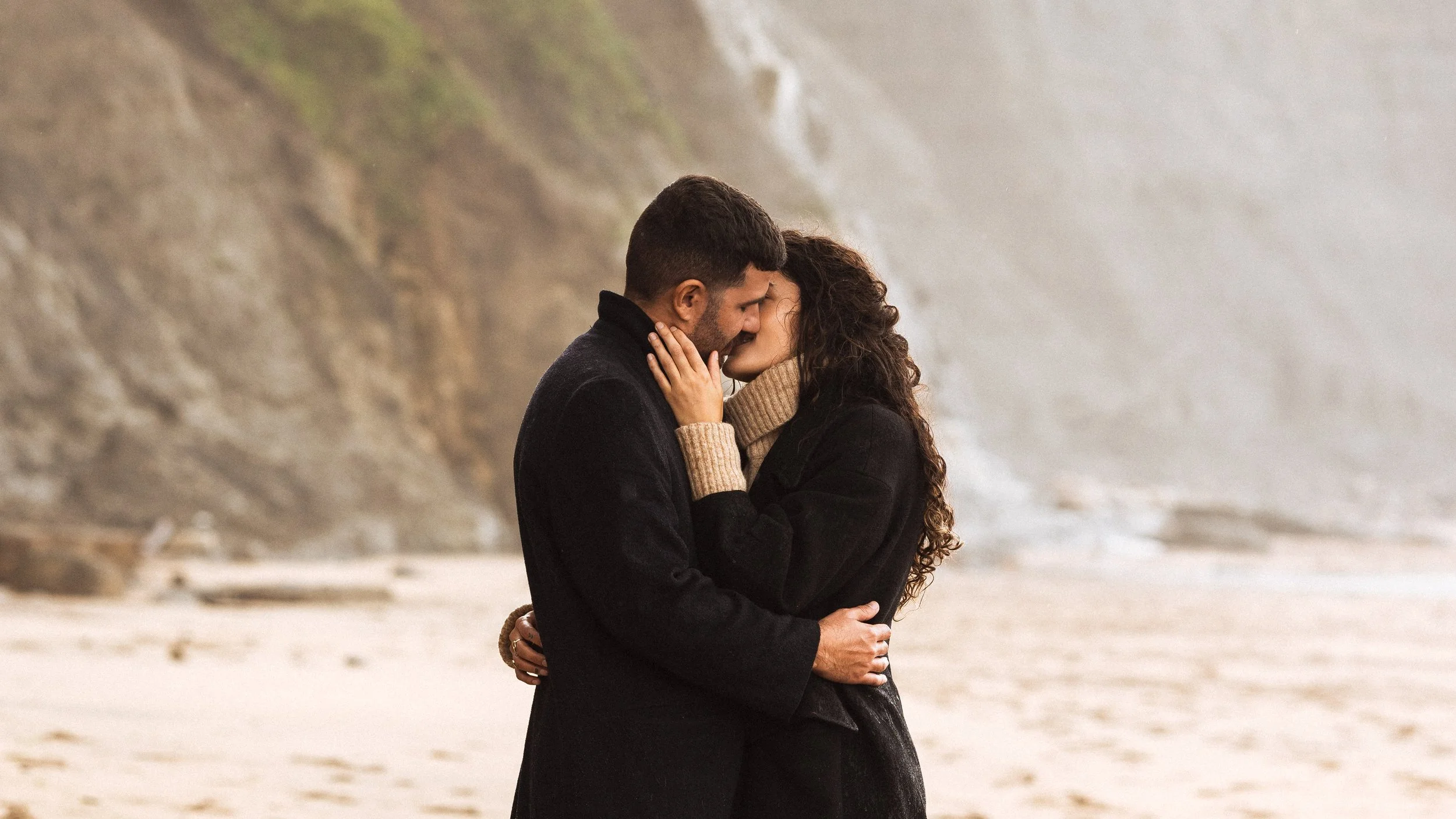 Lucia,Guilherme&Juno - Lisbon-160.jpg