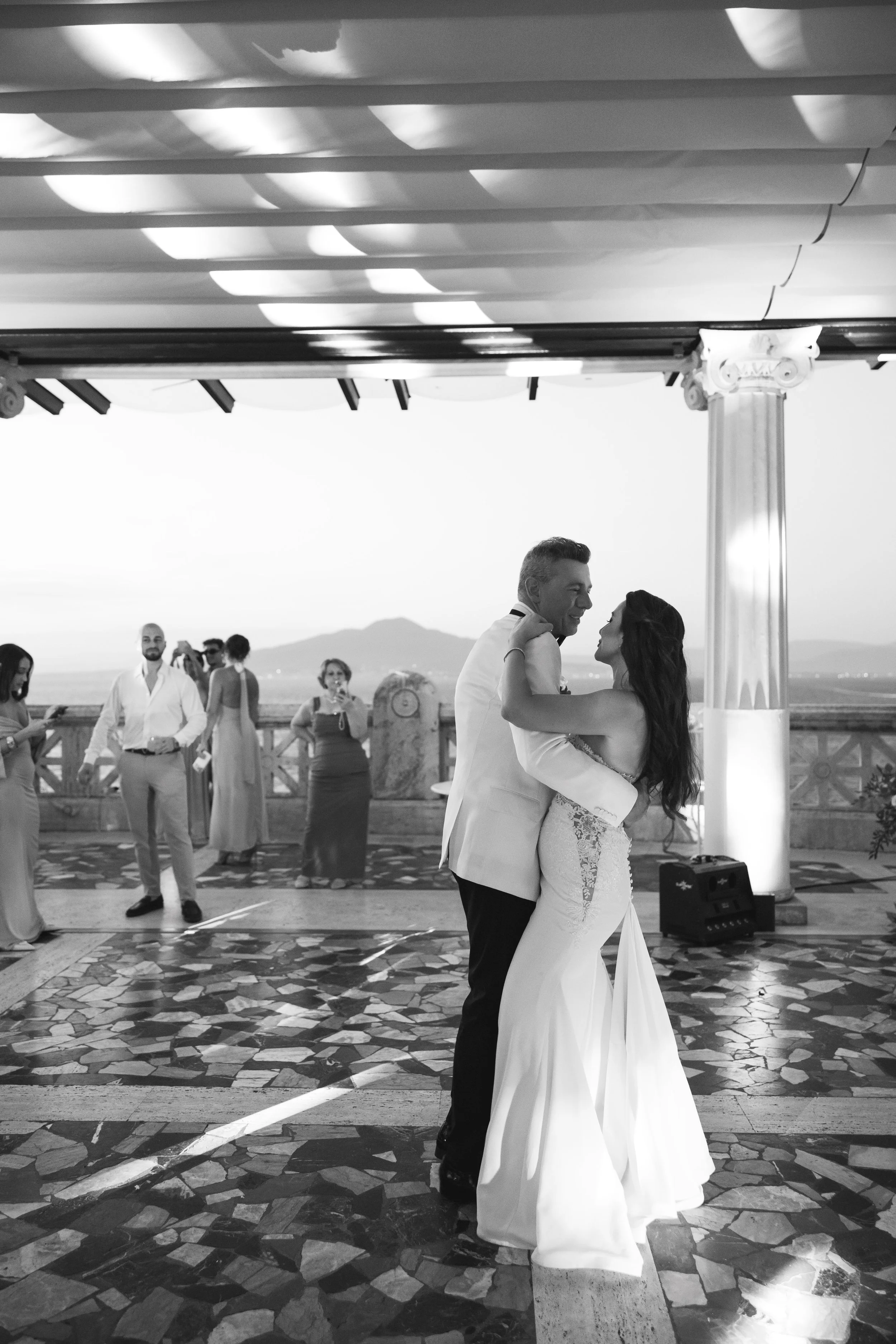 Robert&Betty-SneakPeek-164.jpg