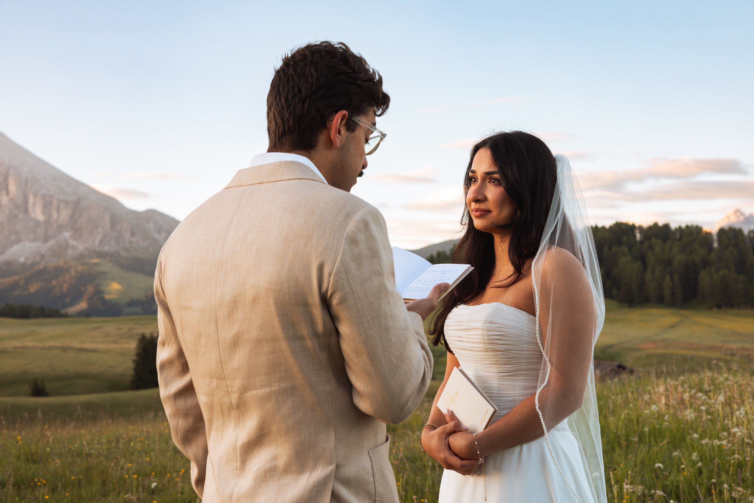 Sabrina&Sepehr-SneakPeek-17.jpg