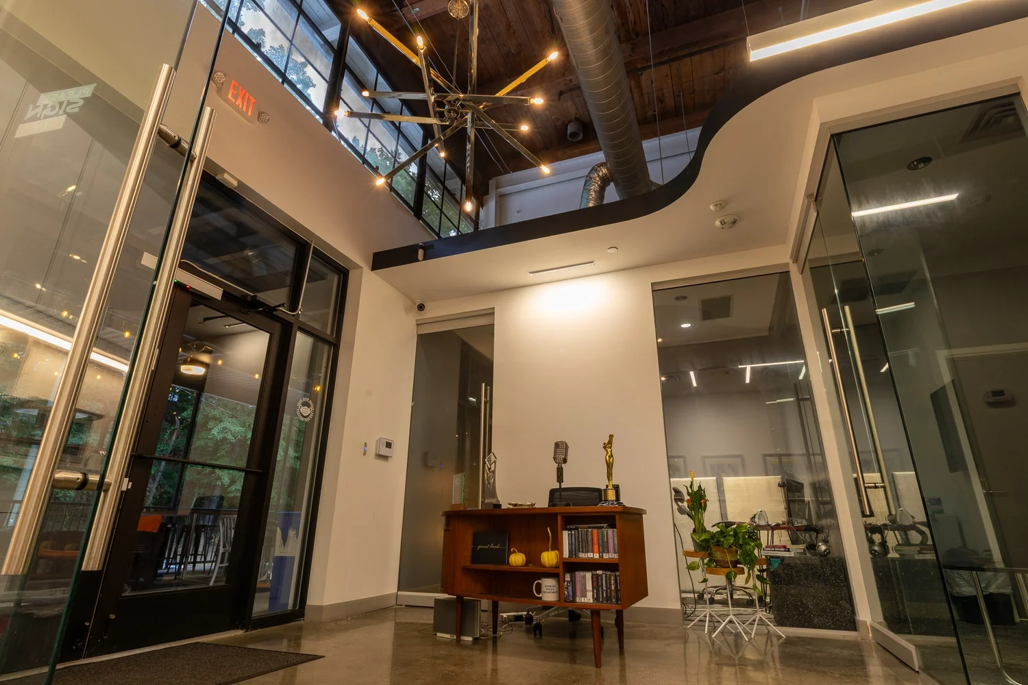 Curated visual reference: Gallery Detail: Atlanta Recording Studio For Voiceover Adr
