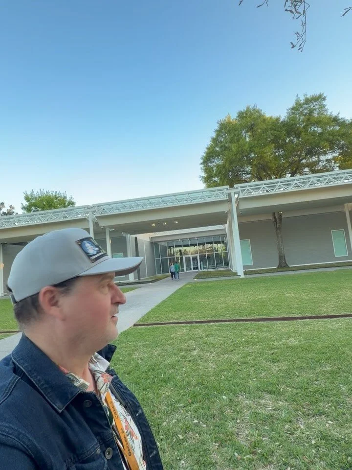 Quick visit to the Houston Art museum @menilcollection #makeartgreatagain #maga #houston #art #artist @ciasociety_