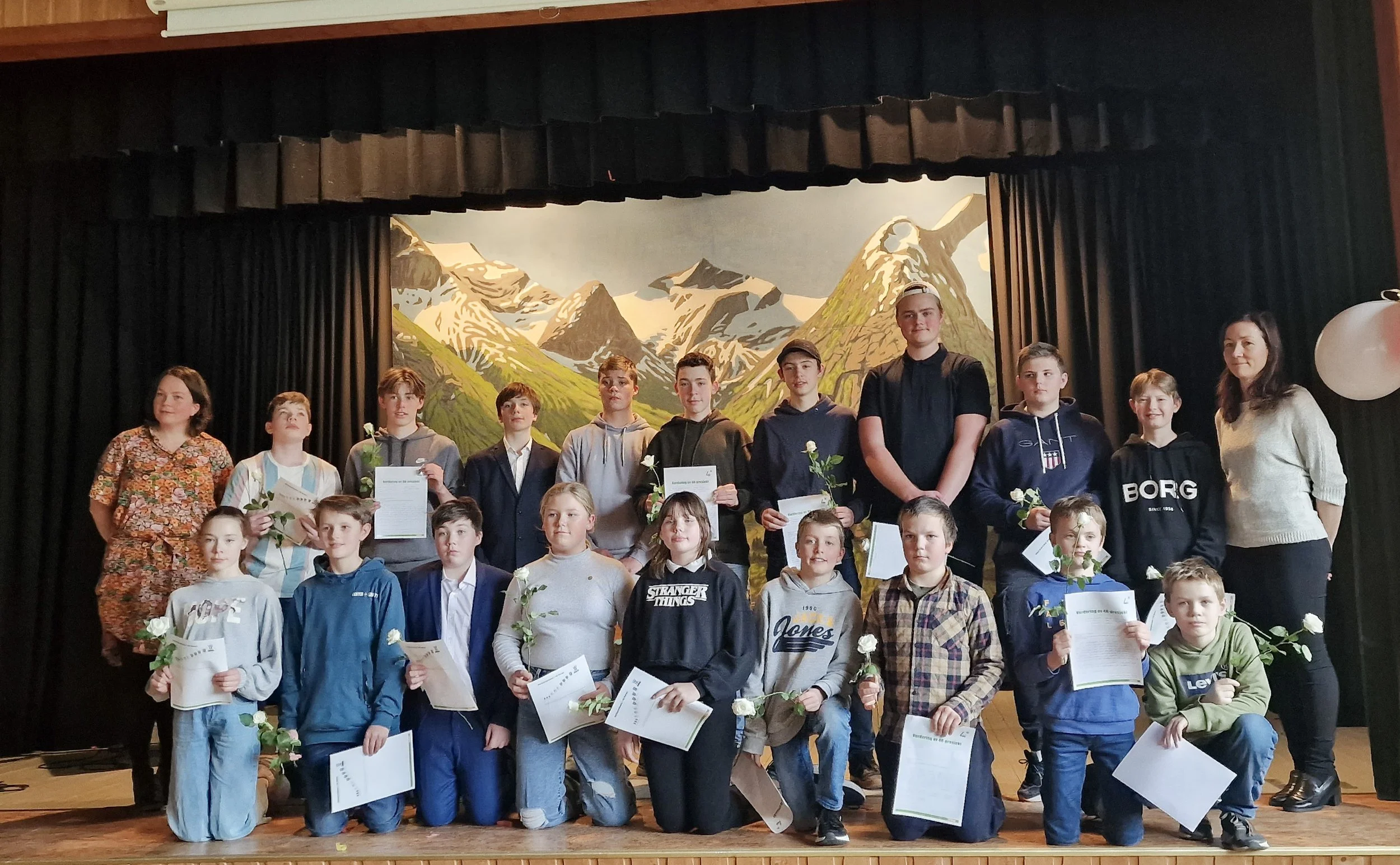 Spleis til bord og stolar i Trudvang