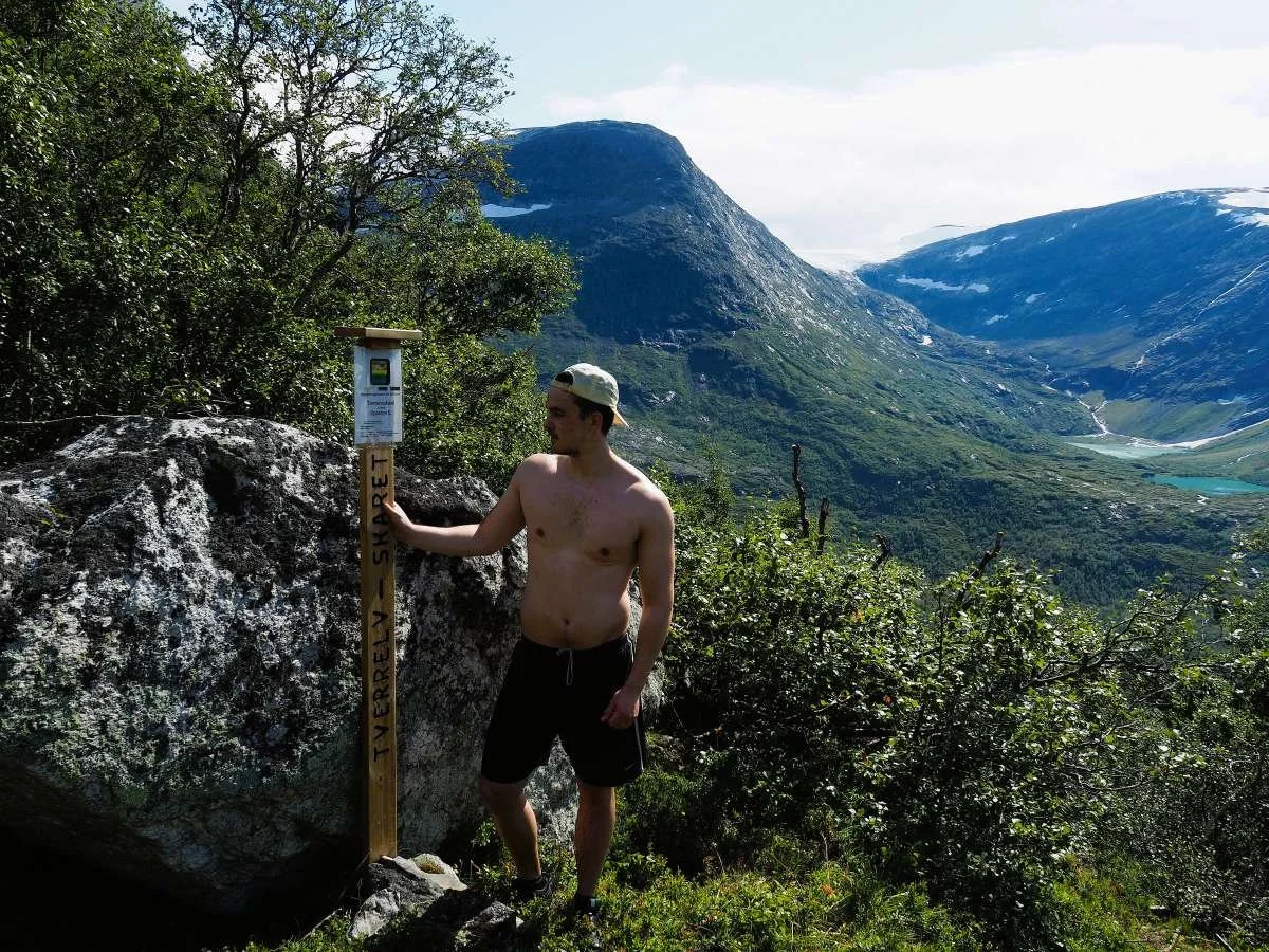 Destination reached: Tverrelvskaret.