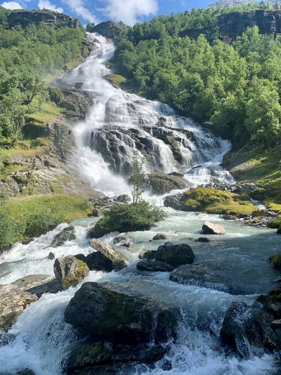Tverrelva