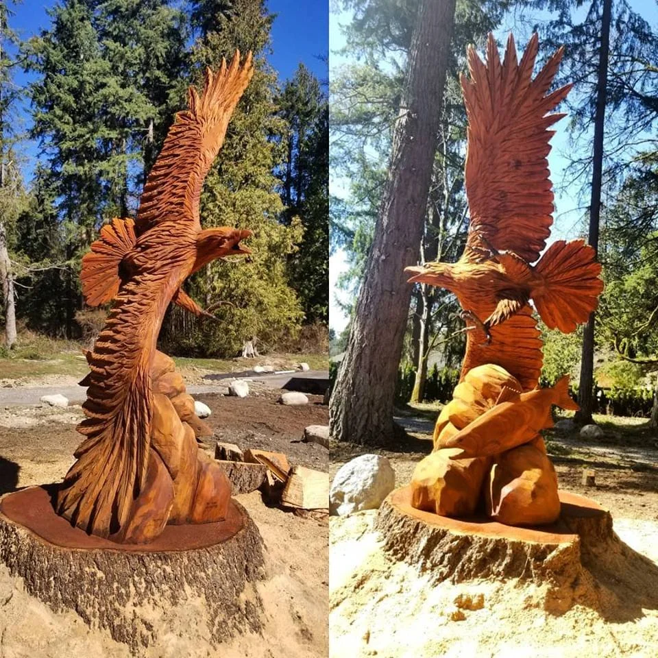Soaring Eagle Detached Set on Tree Stump Chainsaw Carved Wood Sculpture Tomas Vrba