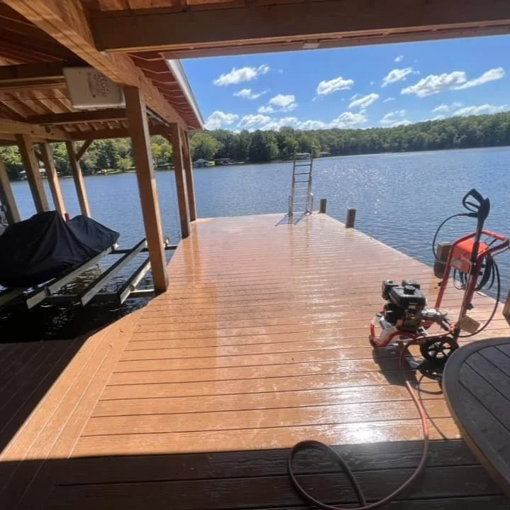 dock2.jpg