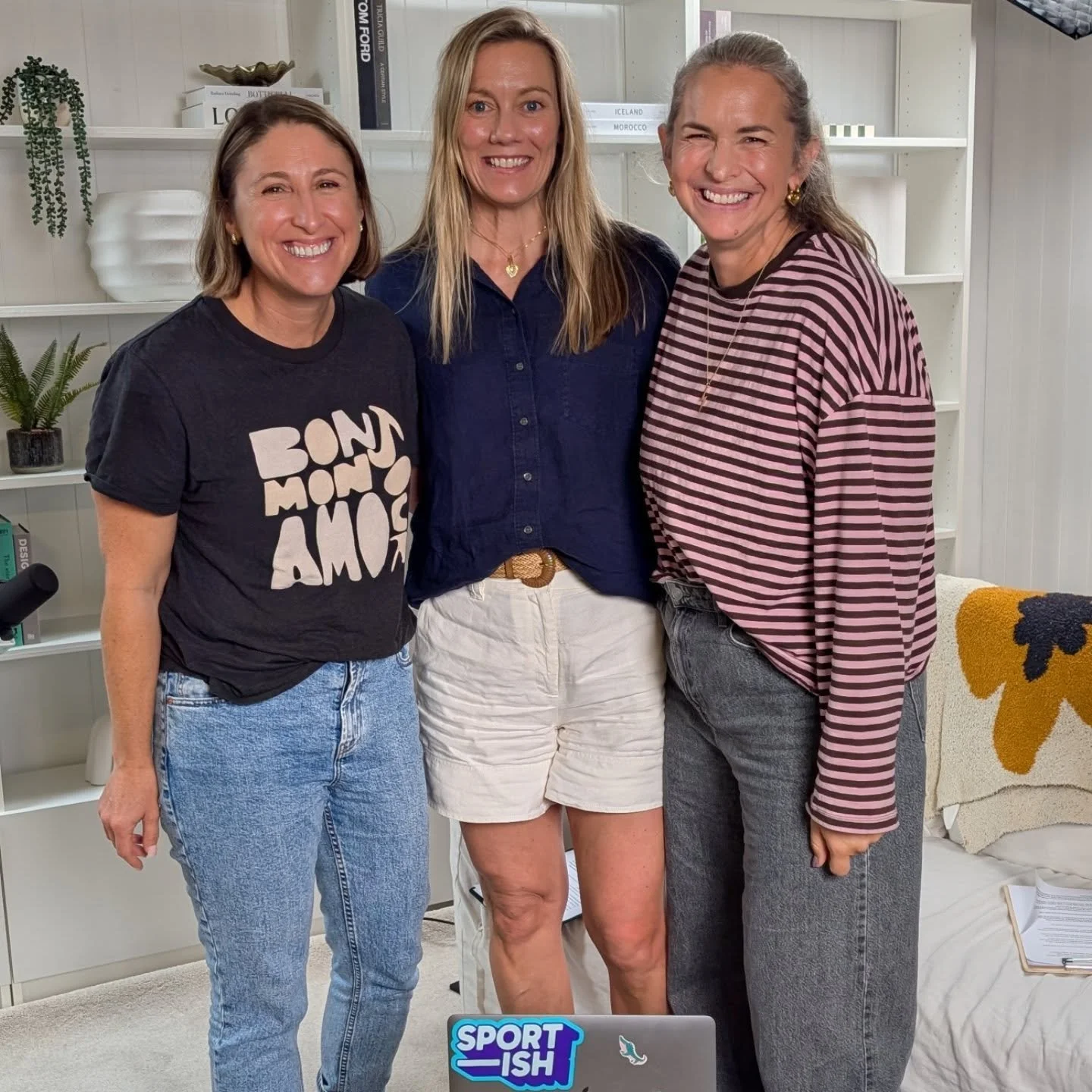 Oh we've had a busy 24 hours in the best kind of ways...

1. Chatted with our favourite food follow, the brilliant @alimiles_dietitian - if you have any involvement in lunch boxes for active kids and teens, trying to get food in bellies before a spor