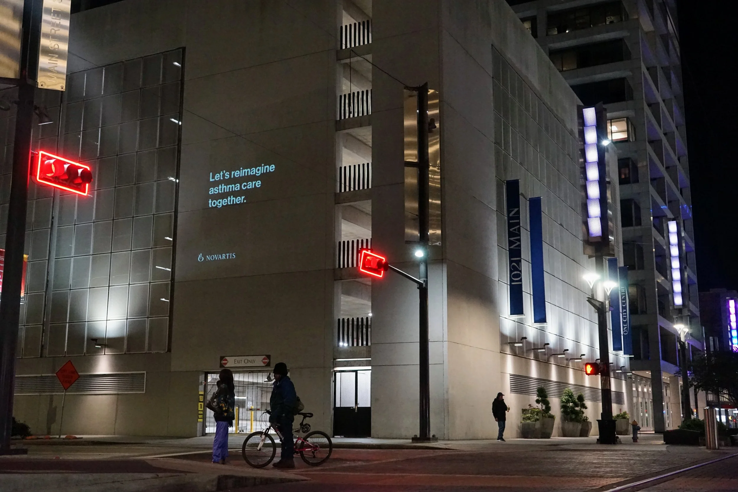 2019_11_9_EMC_Houston_Projections_021.JPG