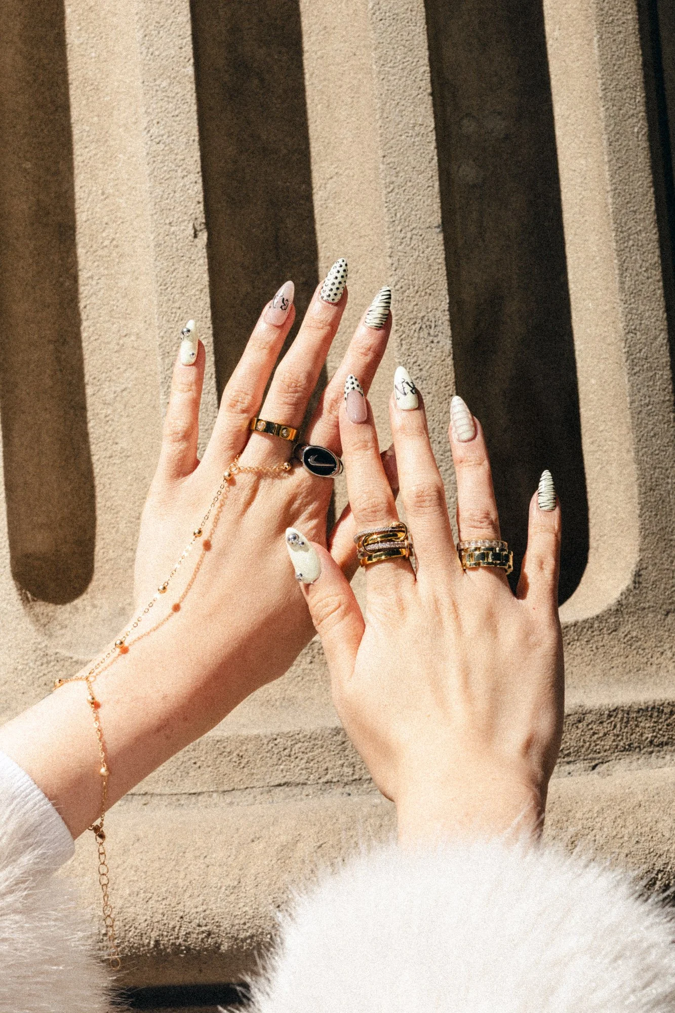RENUEDNAILS-BRANDING-BEKKIE-ARRIL25-3.jpg