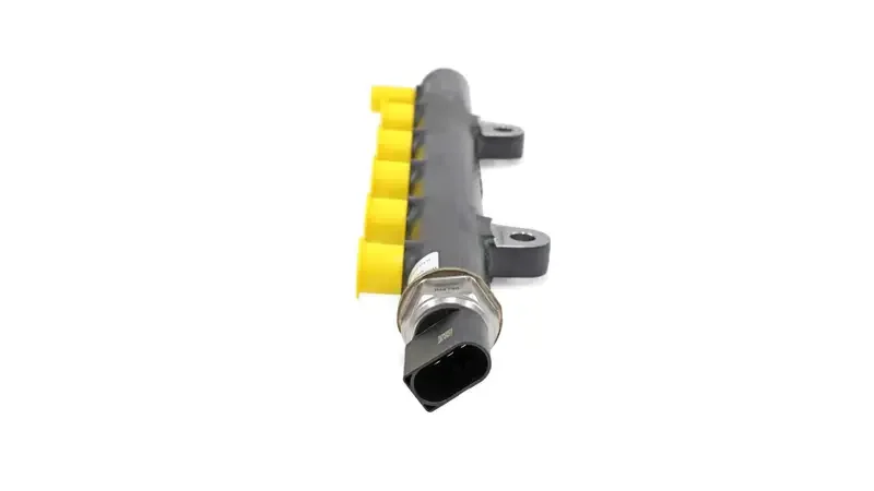 Bobcat Delphi D34 common rail assembly OEM 7516850
