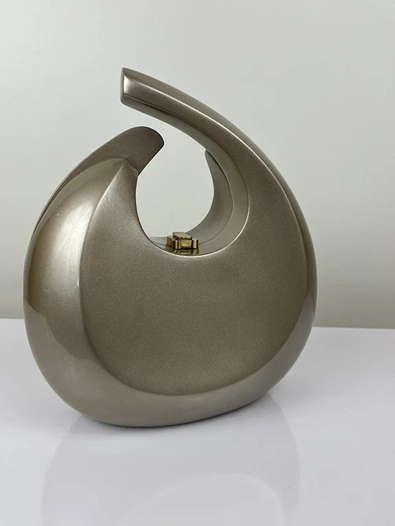 Cairo CHamp Wo Chain.jpg