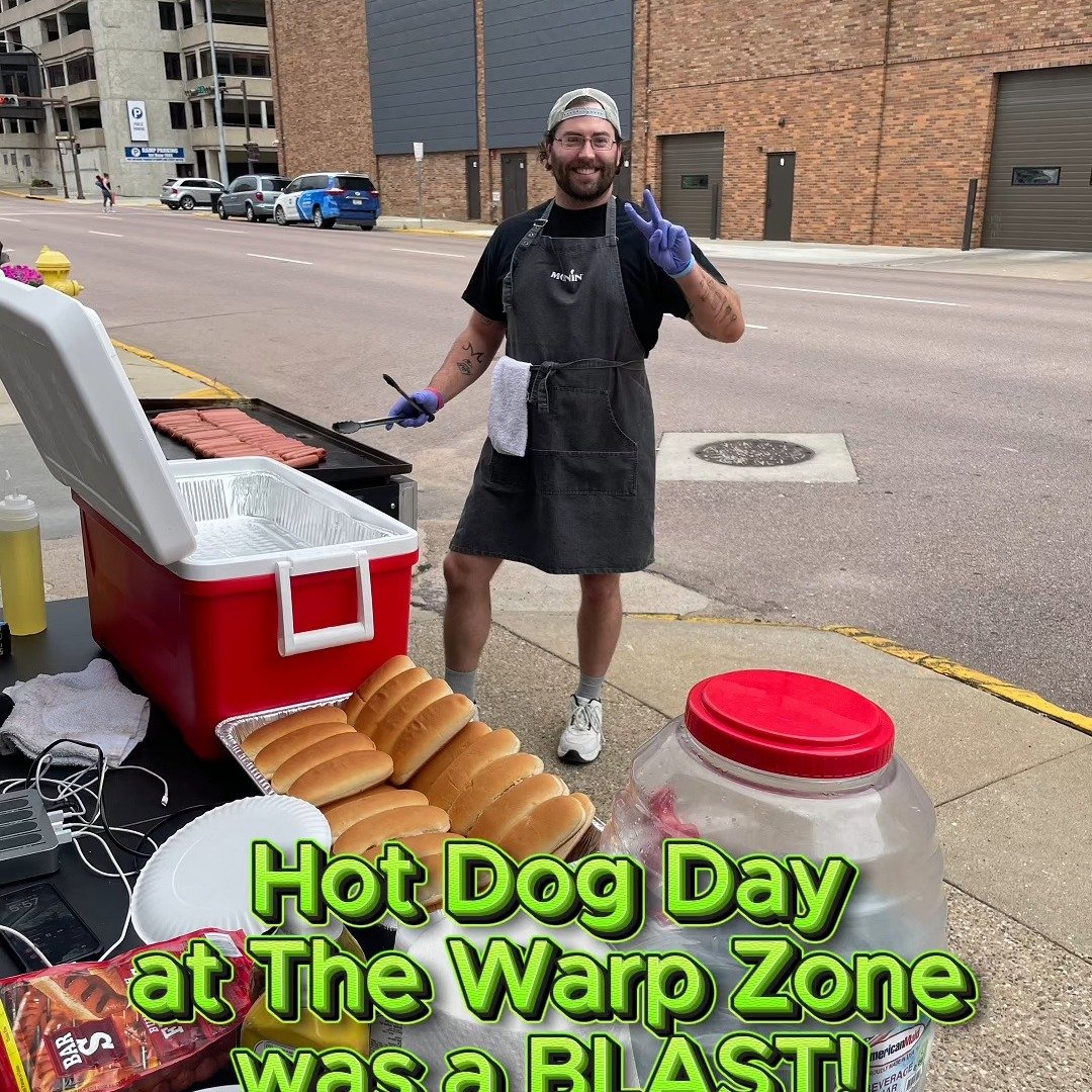 Another fun event in the books. What event should we do next?
#HotDogDay #HotDogRecap #BarLife #ArcadeBar #RetroVibes #FoodieTikTok #GlizzyGang #HotDogLovers #BarTok #SiouxCityEats #BarAndArcade #ThrowbackEats #DrinksAndDogs #RecapTok #GlizzyFest #H