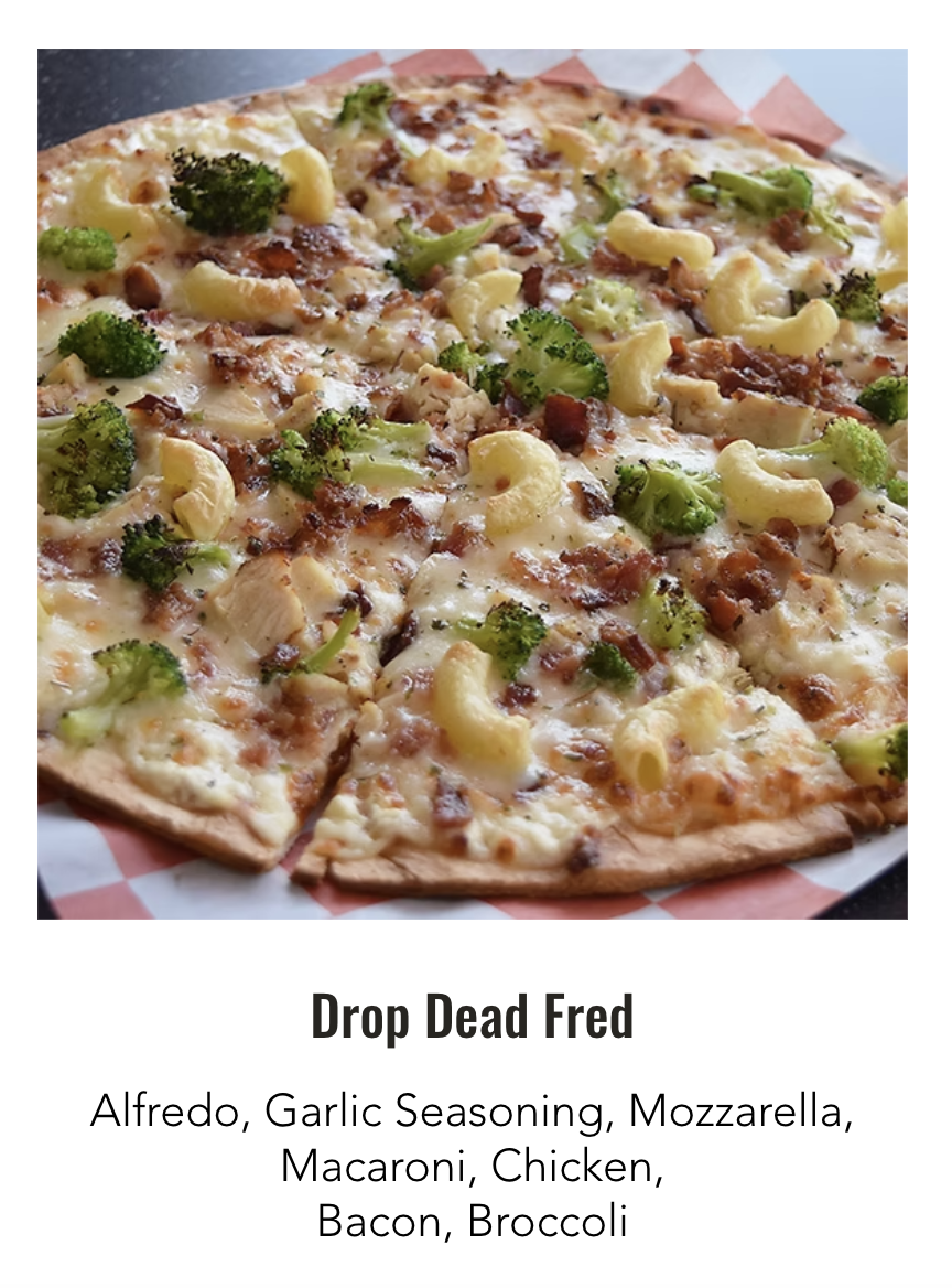 A pizza topped with broccoli, macaroni, chicken, bacon, and cheese.