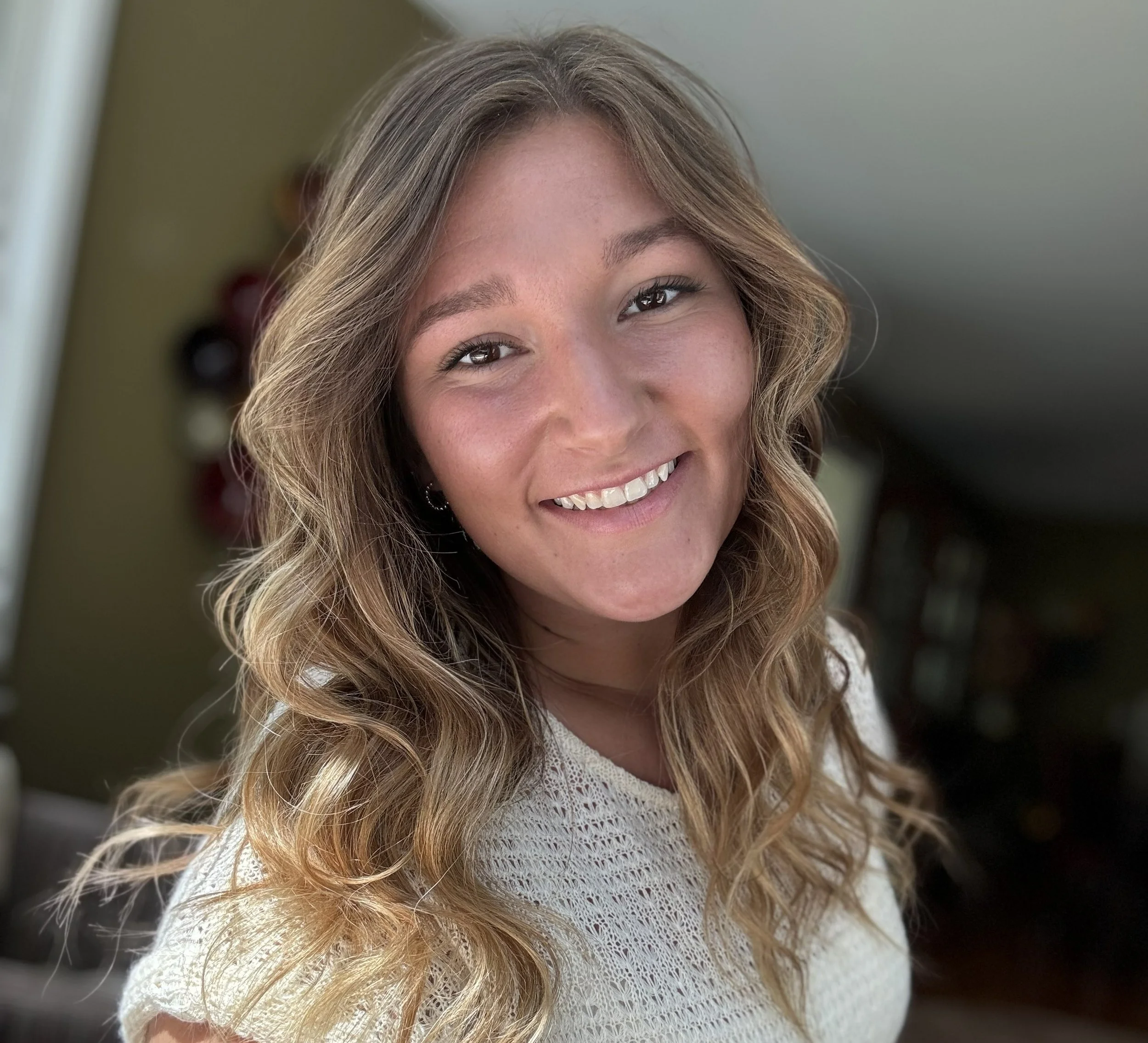 Malary Thorsby, licensed master social worker, providing supportive therapy for adults, teens, and substance use recovery