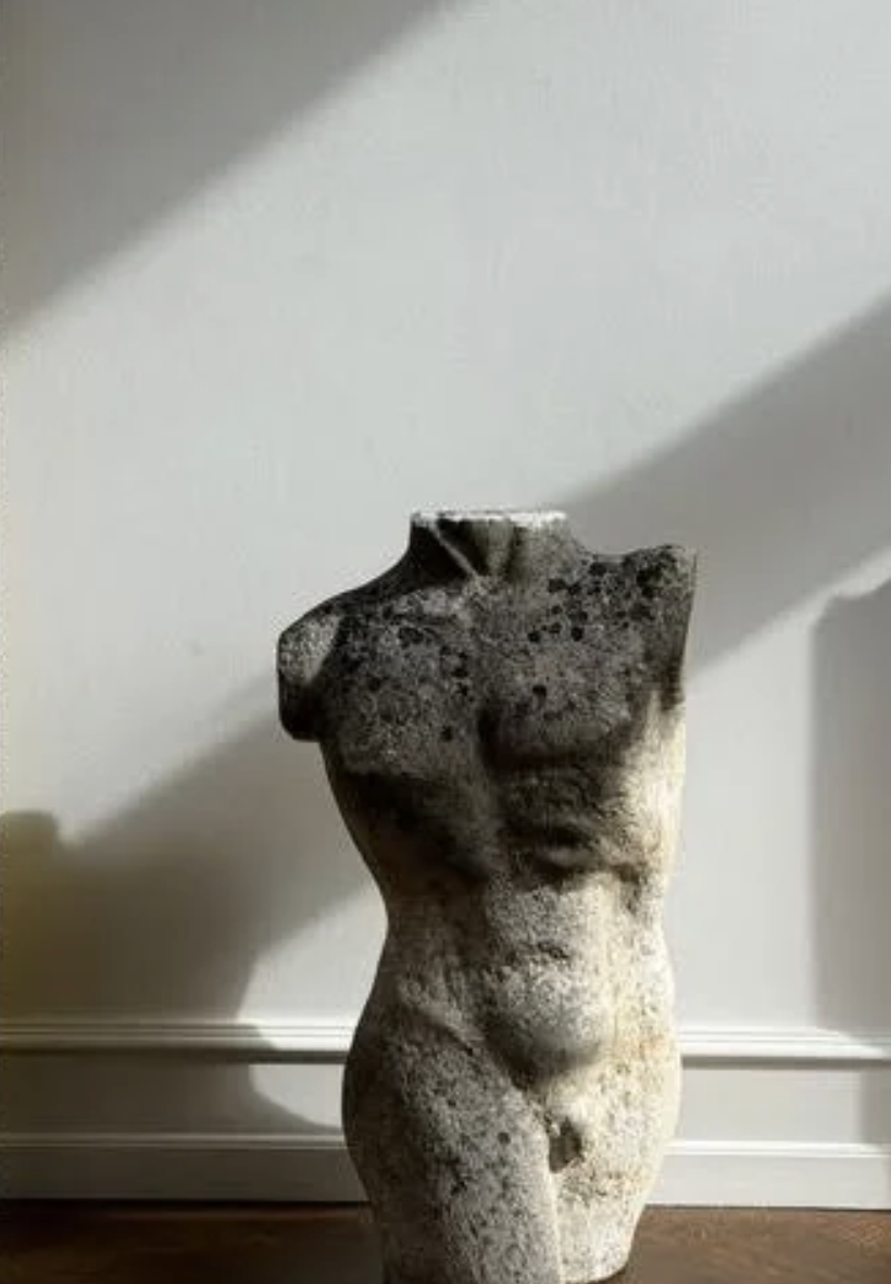 STONE BUSTE from Lot Particulier