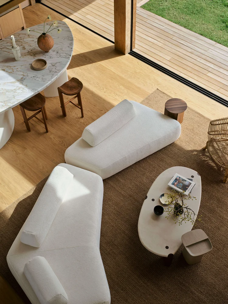 MOLONG HOUSE — CM STUDIO — Claire Delmar
