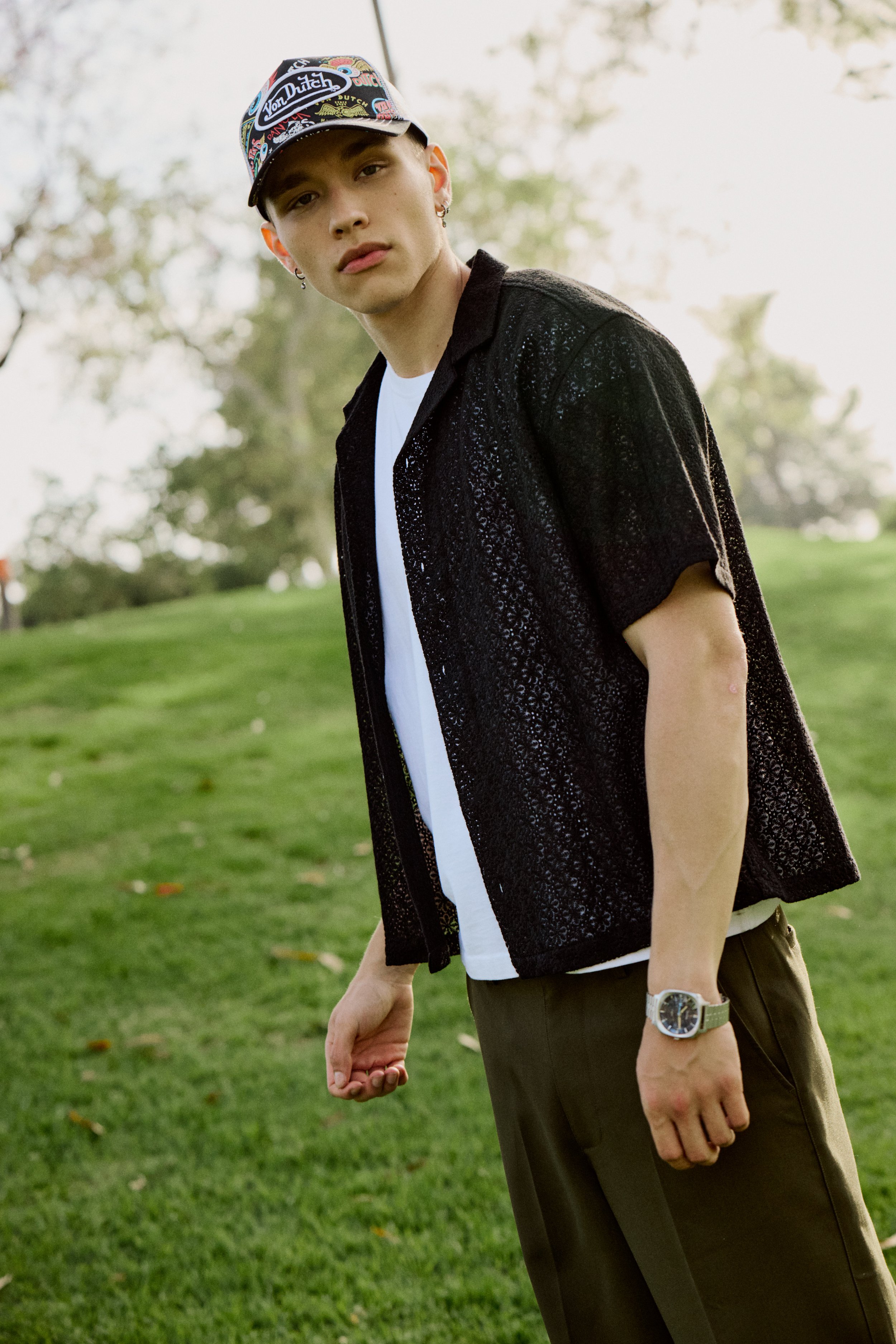 LOOK_14_4233.jpg