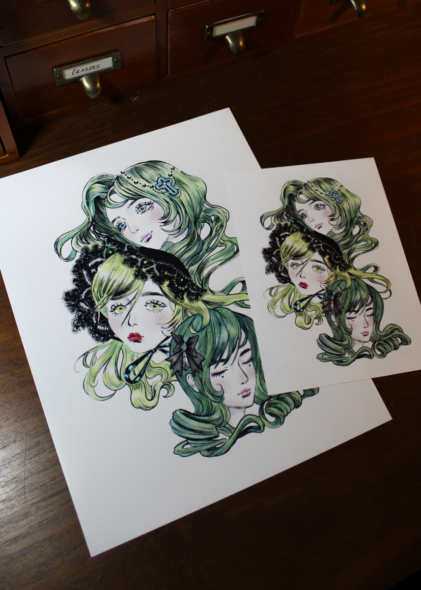 TriplePersonae-both-sizes-desk.png