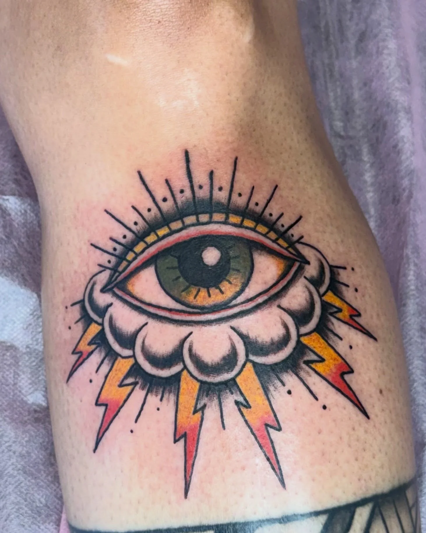 A fun one below the knee on @jiggy_sawdust. 
So nice to meet &amp; talk with you!! Thank you for the trust on this and come back any time!!