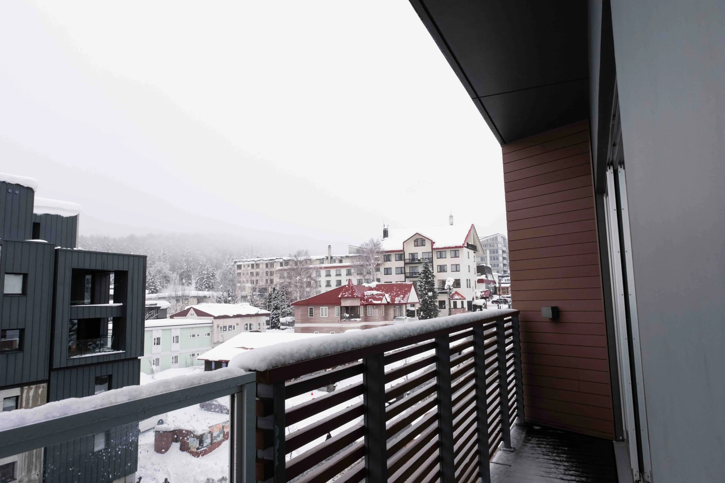 SET_07_Penthouse Studio.jpeg