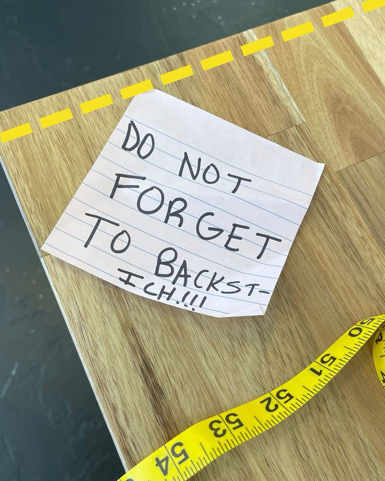 I was cleaning out the cubbies where our students store everything and found this note 😄

📝 Makes me smile seeing them take notes. It&rsquo;s important for all newbies to sewing&hellip;.Don&rsquo;t forget to backstitch! 

#longbeachsewing