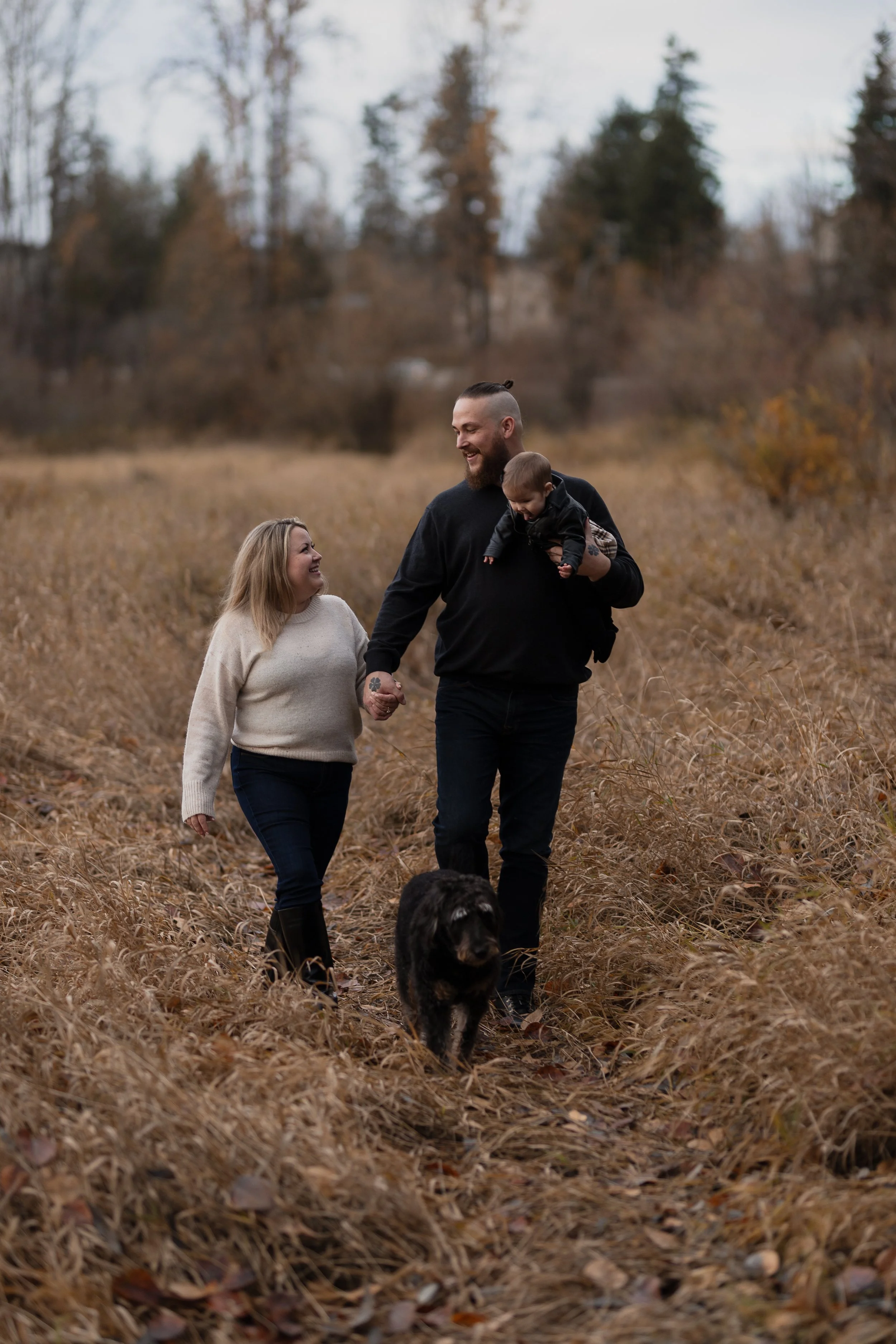 Nicole&TylerEngagement—WildHeartsCreative—November2023-04.jpg