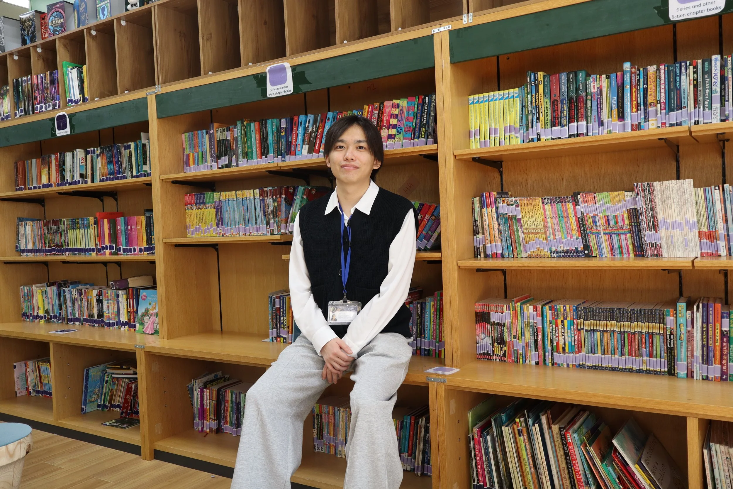 Laurus Alumni: Discovering English Opened the Door to the World