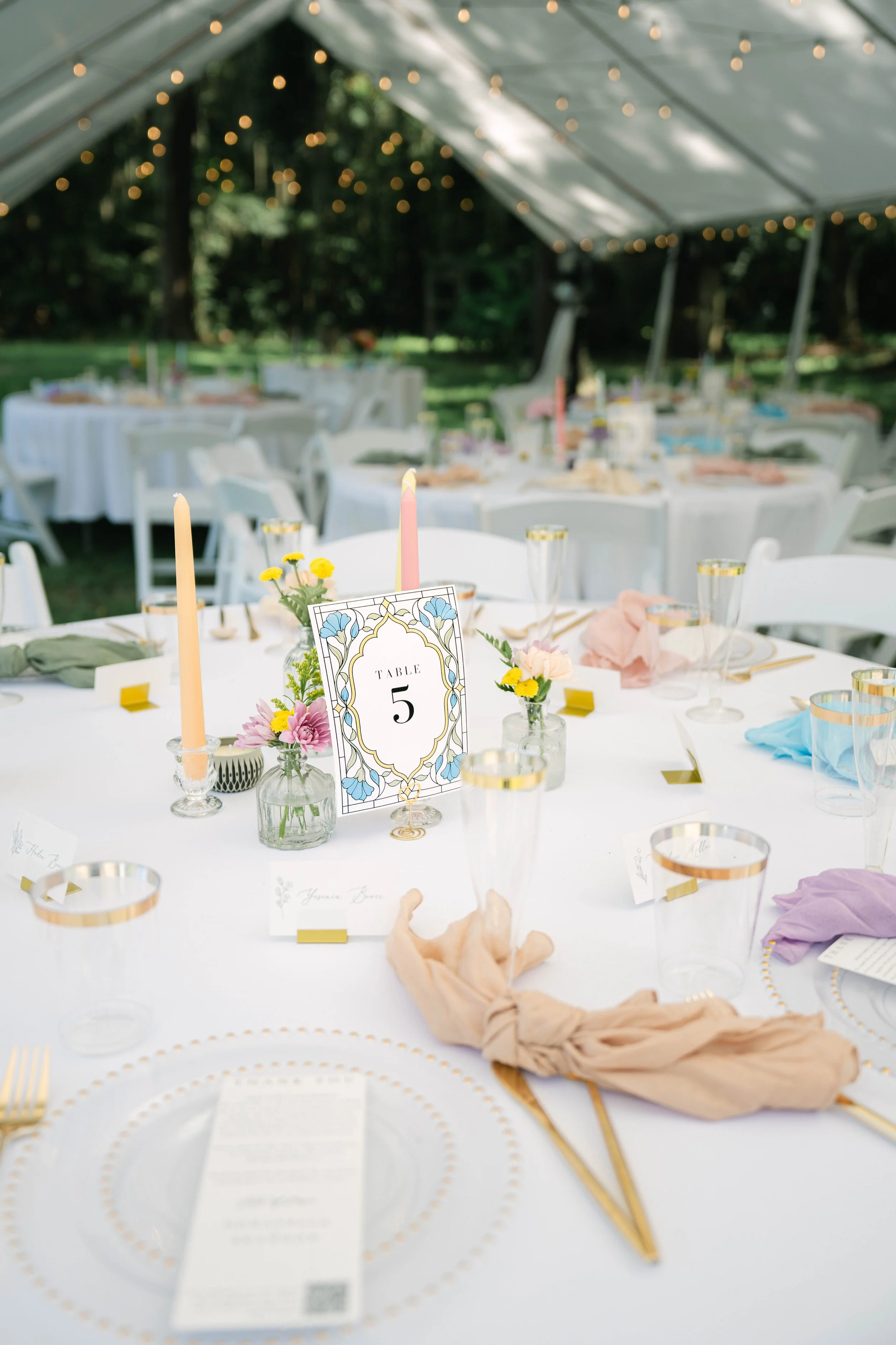 A colorful, but true-to-color- photo showing a table display, photographed by LUX Photo + Film