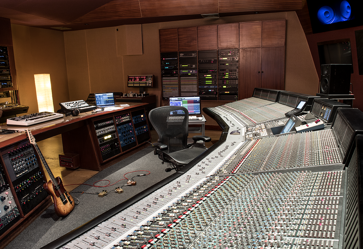 Omega-StudioA-ctrl-room.png