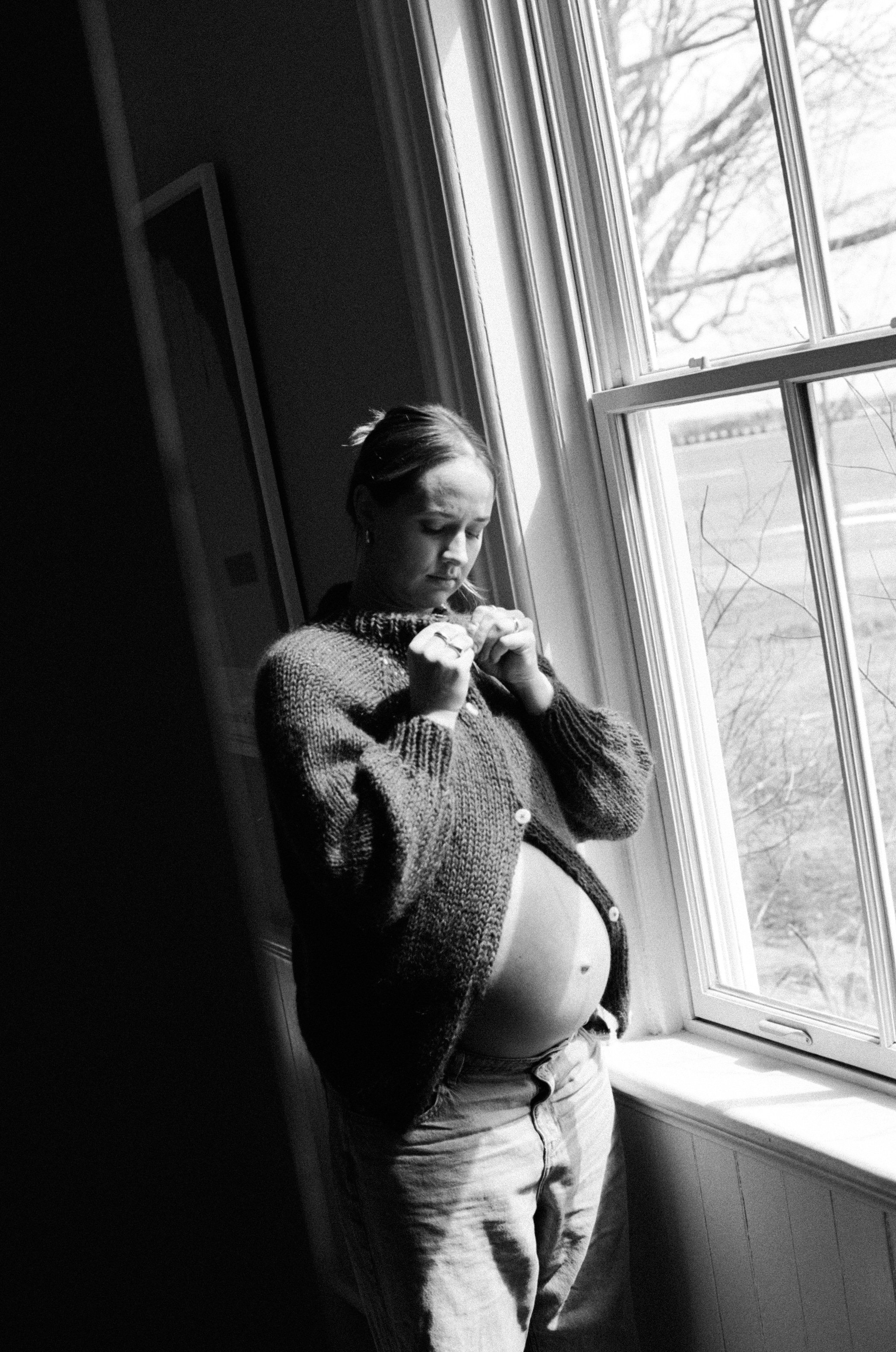 Susannah + Mitch + Maternity-56.jpg