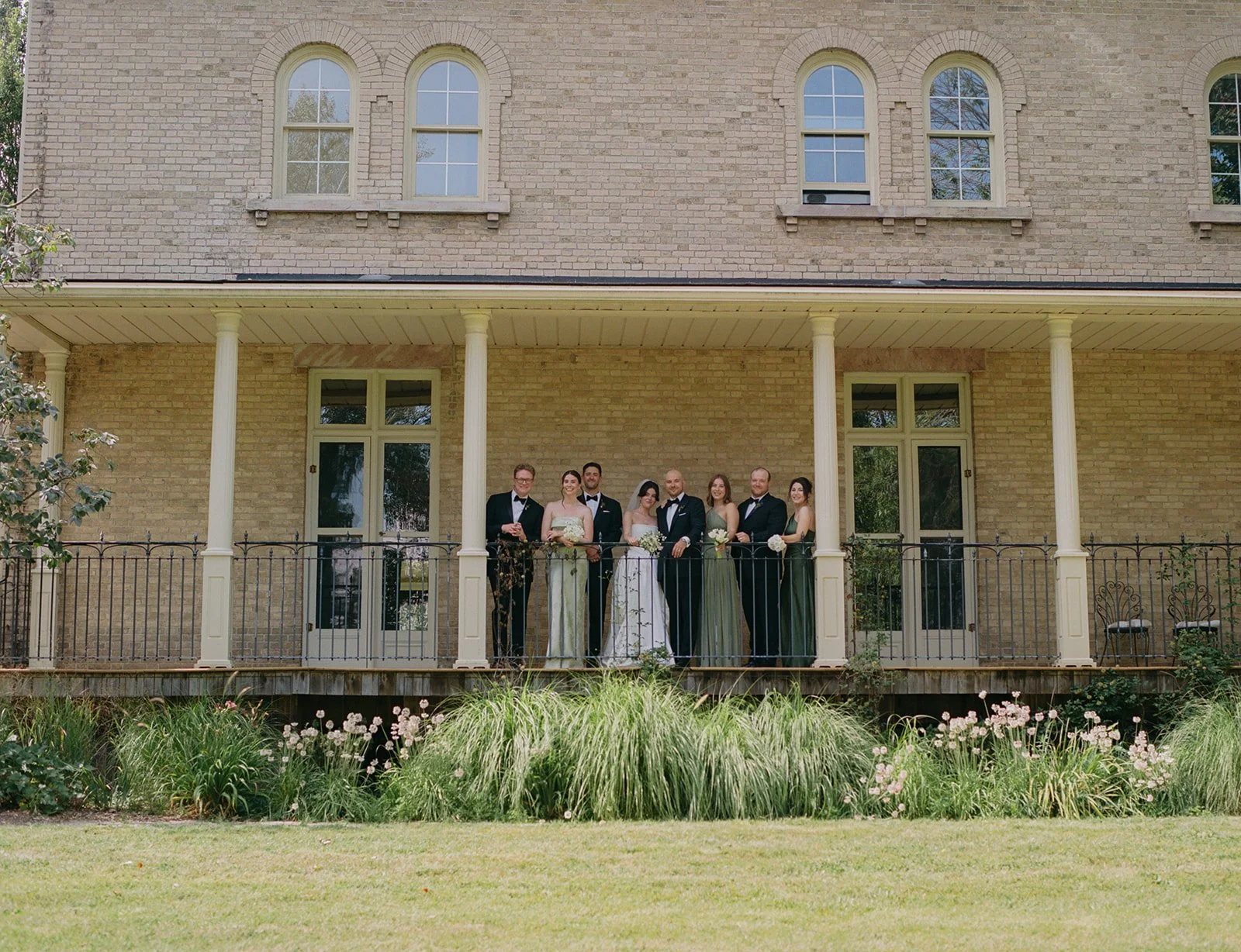 Paige + Cory Previews-123.jpg