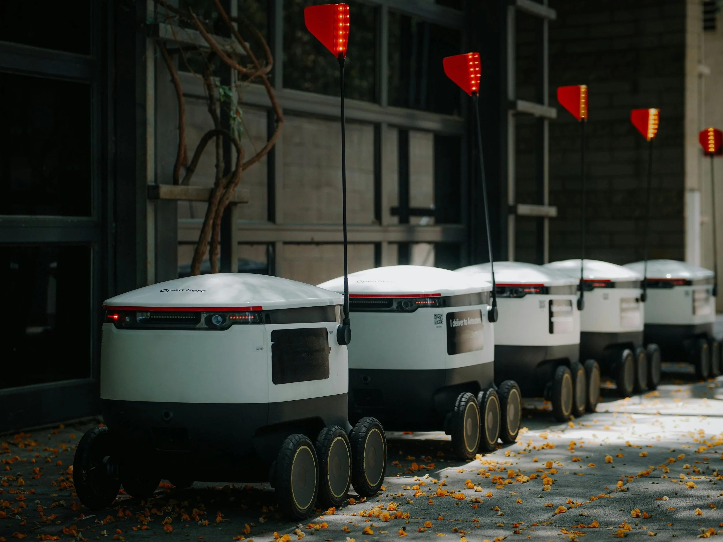 Pattern-Matched to Mediocrity: What AI Hiring Tools Actually Select For
