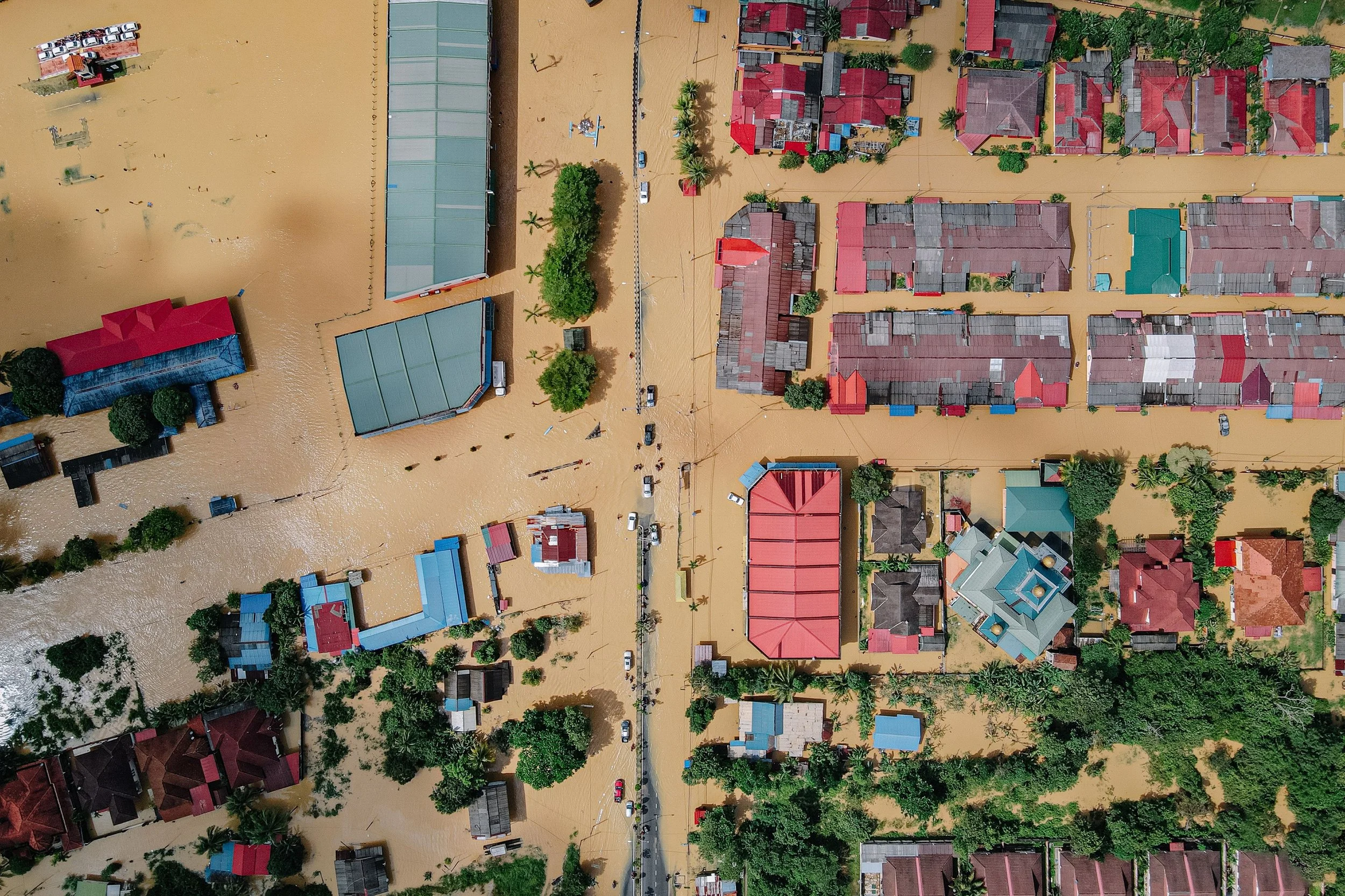 From Transition Risk to Value Chain Stress — The Physical Climate Signal That Portfolio Construction Is Not Designed to Receive